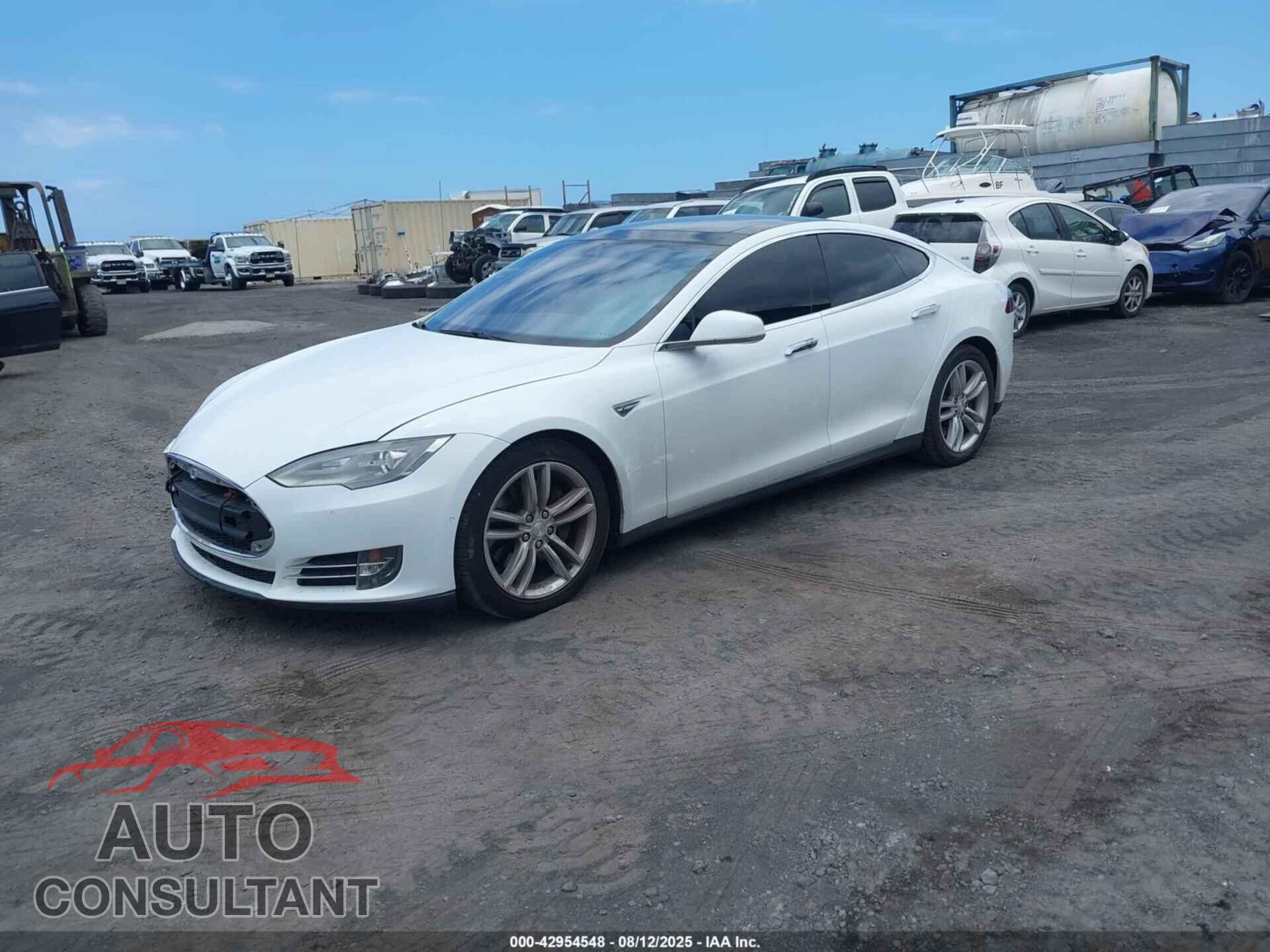 TESLA MODEL S 2015 - 5YJSA1S28FF098330