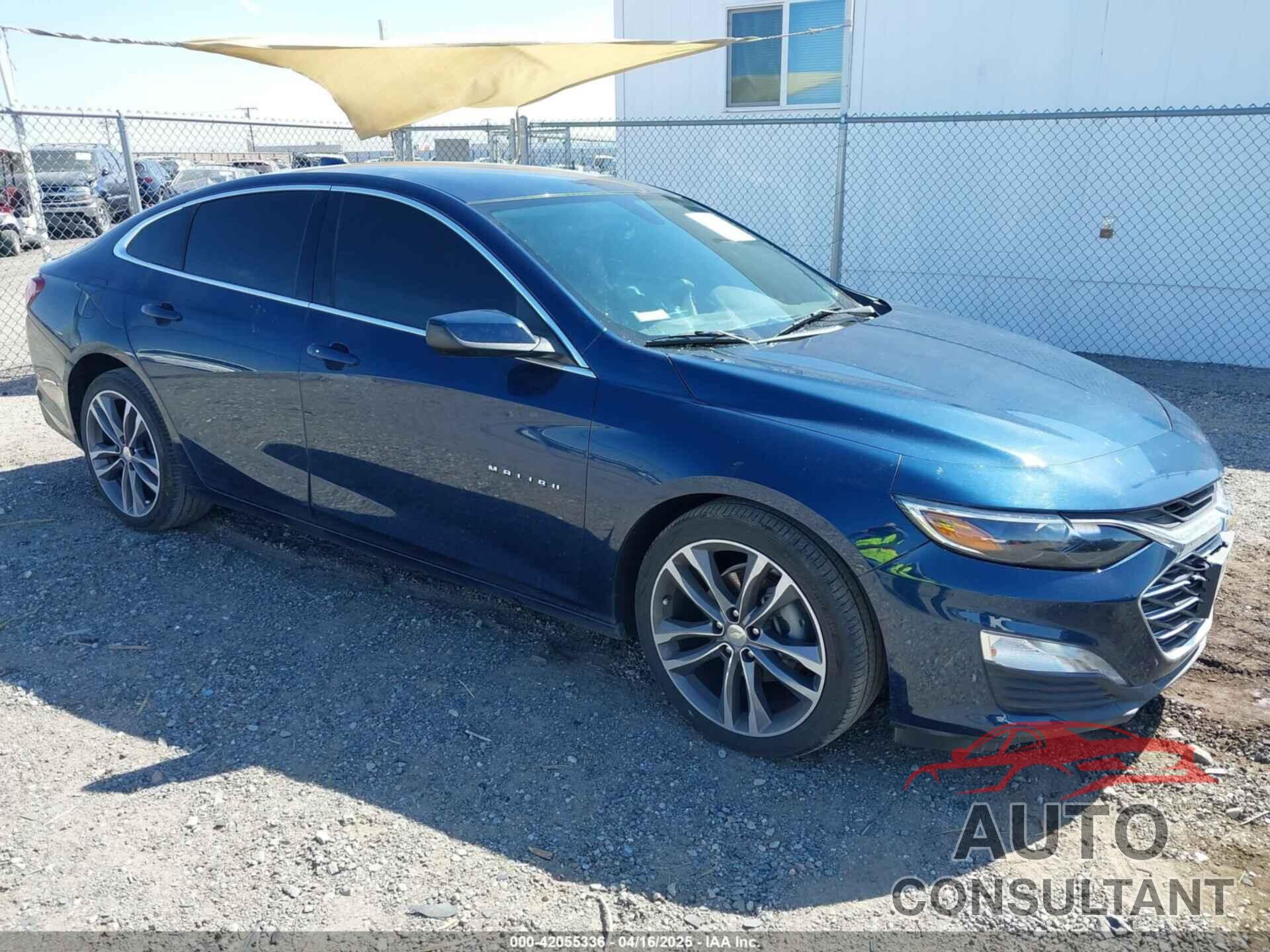 CHEVROLET MALIBU 2021 - 1G1ZD5ST0MF024407