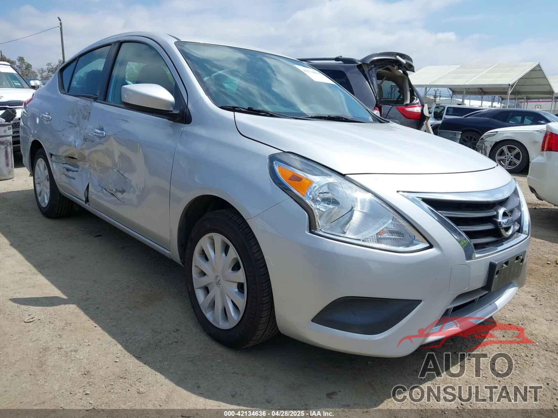NISSAN VERSA 2019 - 3N1CN7AP7KL804002