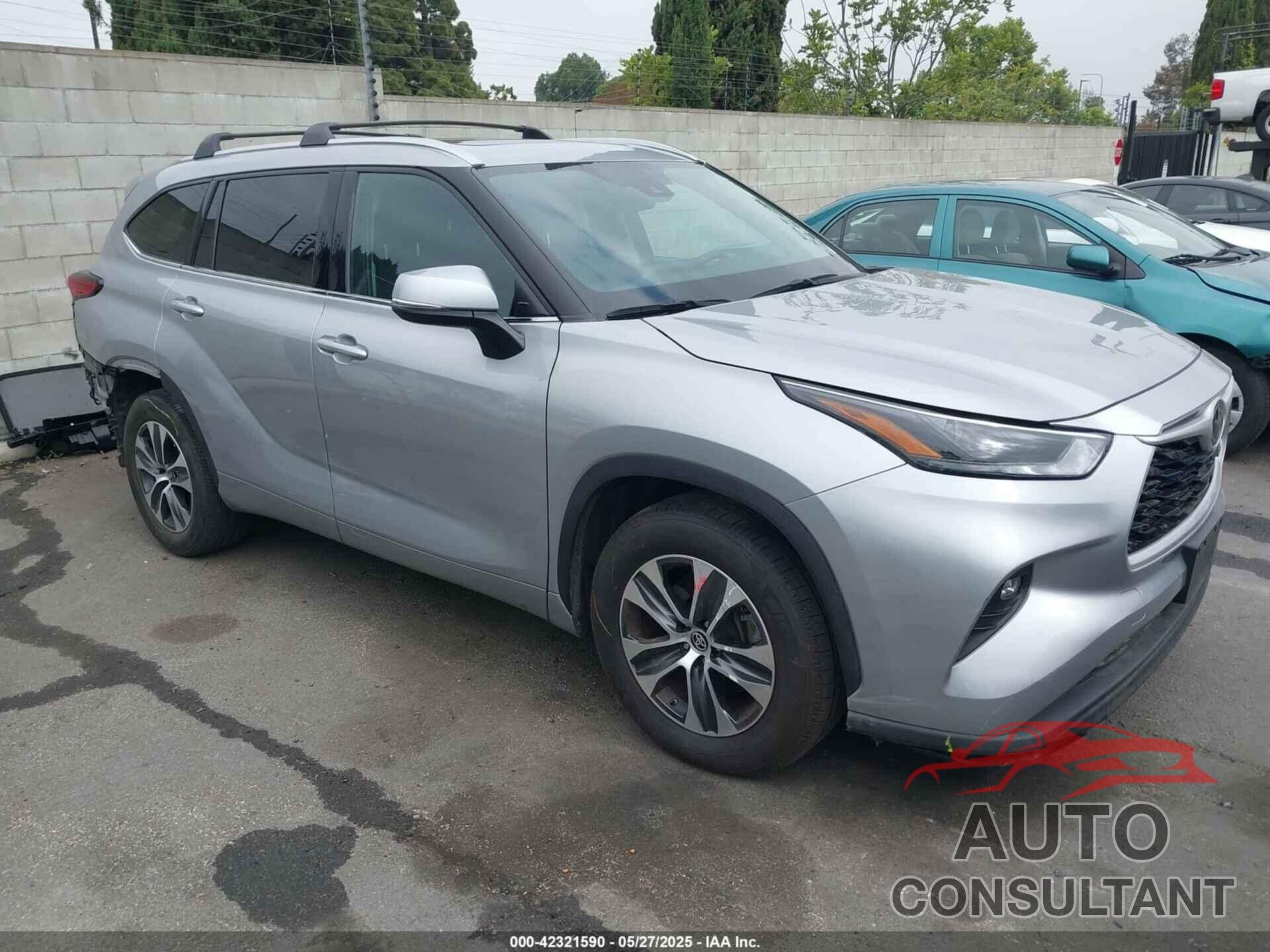 TOYOTA HIGHLANDER 2021 - 5TDHZRAH7MS519082