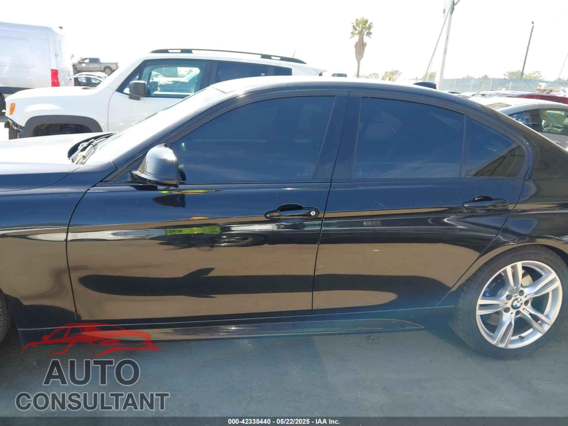 BMW 328I 2014 - WBA3C1C54EK117252
