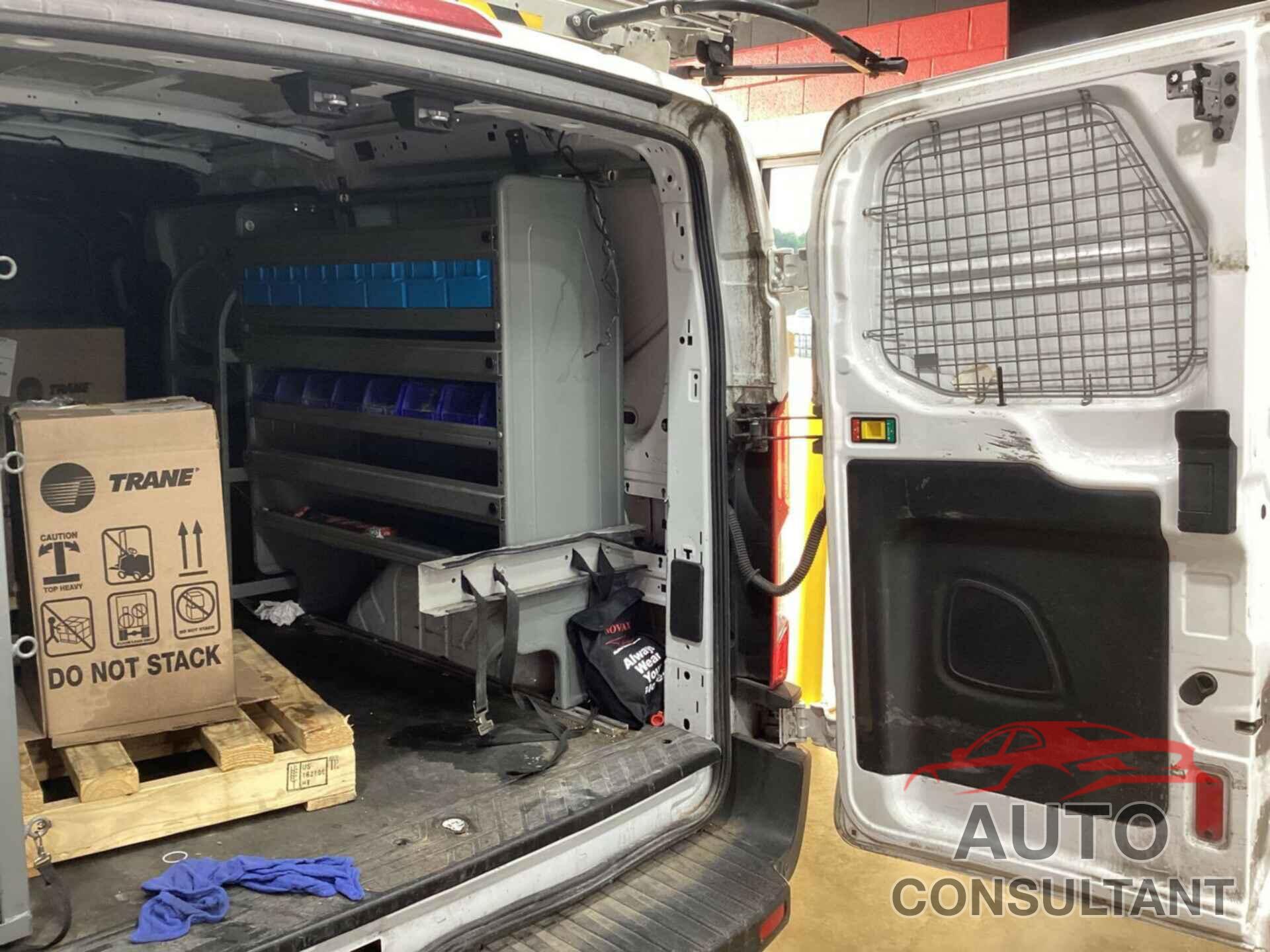 FORD TRANSIT 2019 - 1FTYR1YGXKKA38035