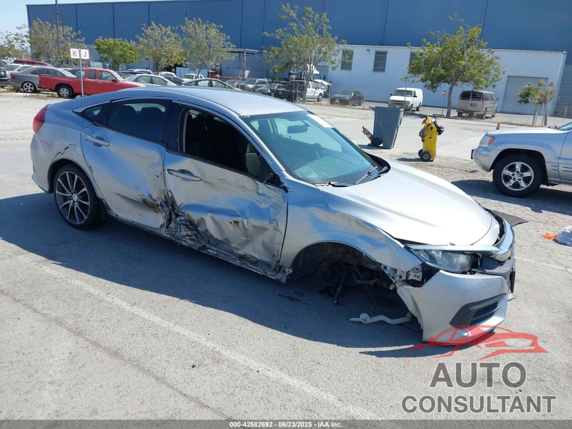 HONDA CIVIC 2017 - 19XFC2F54HE203377