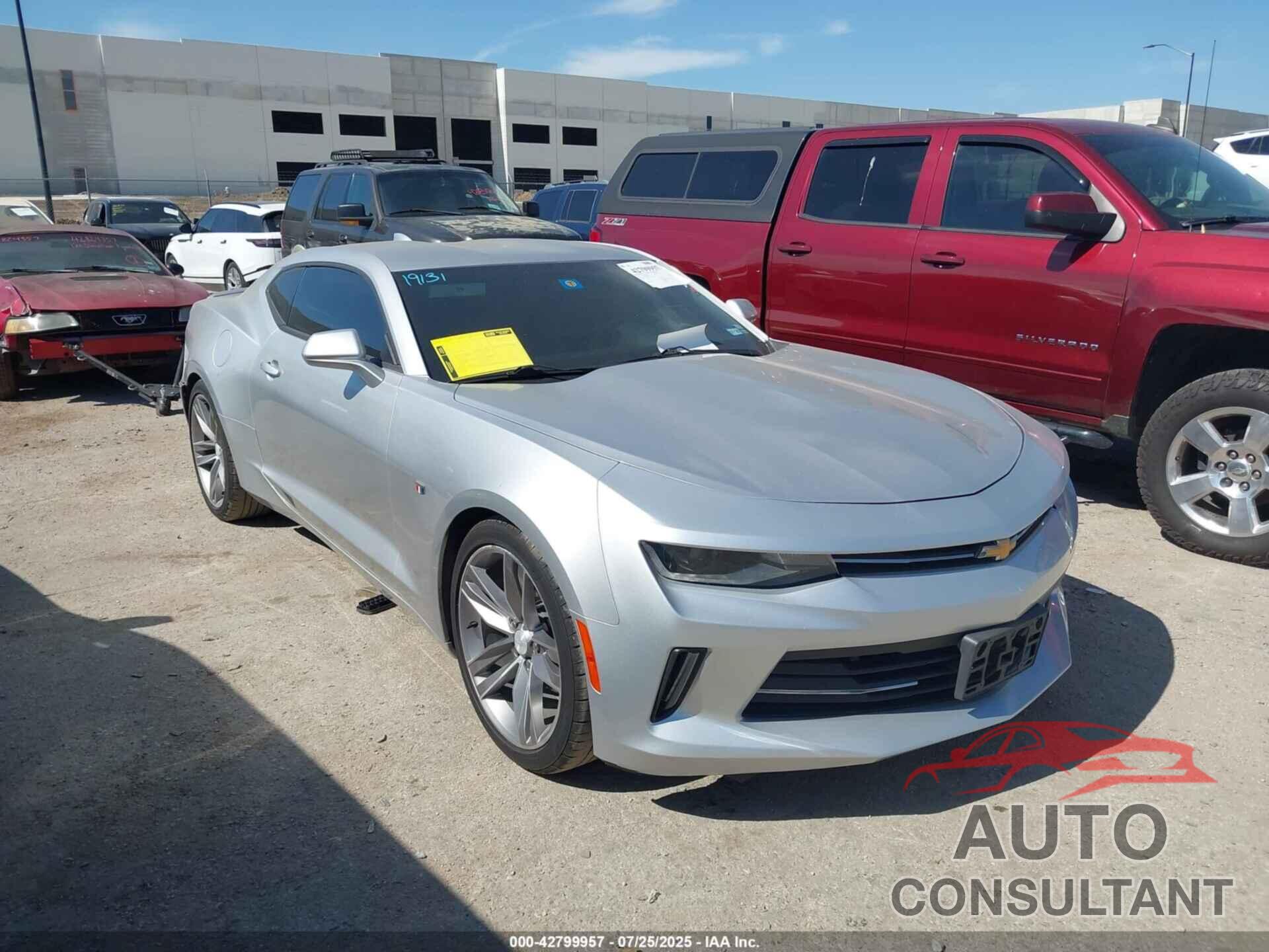 CHEVROLET CAMARO 2018 - 1G1FB1RSXJ0152070