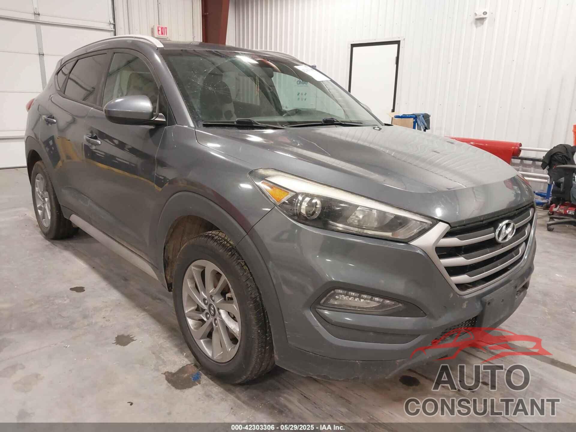HYUNDAI TUCSON 2018 - KM8J3CA48JU684221