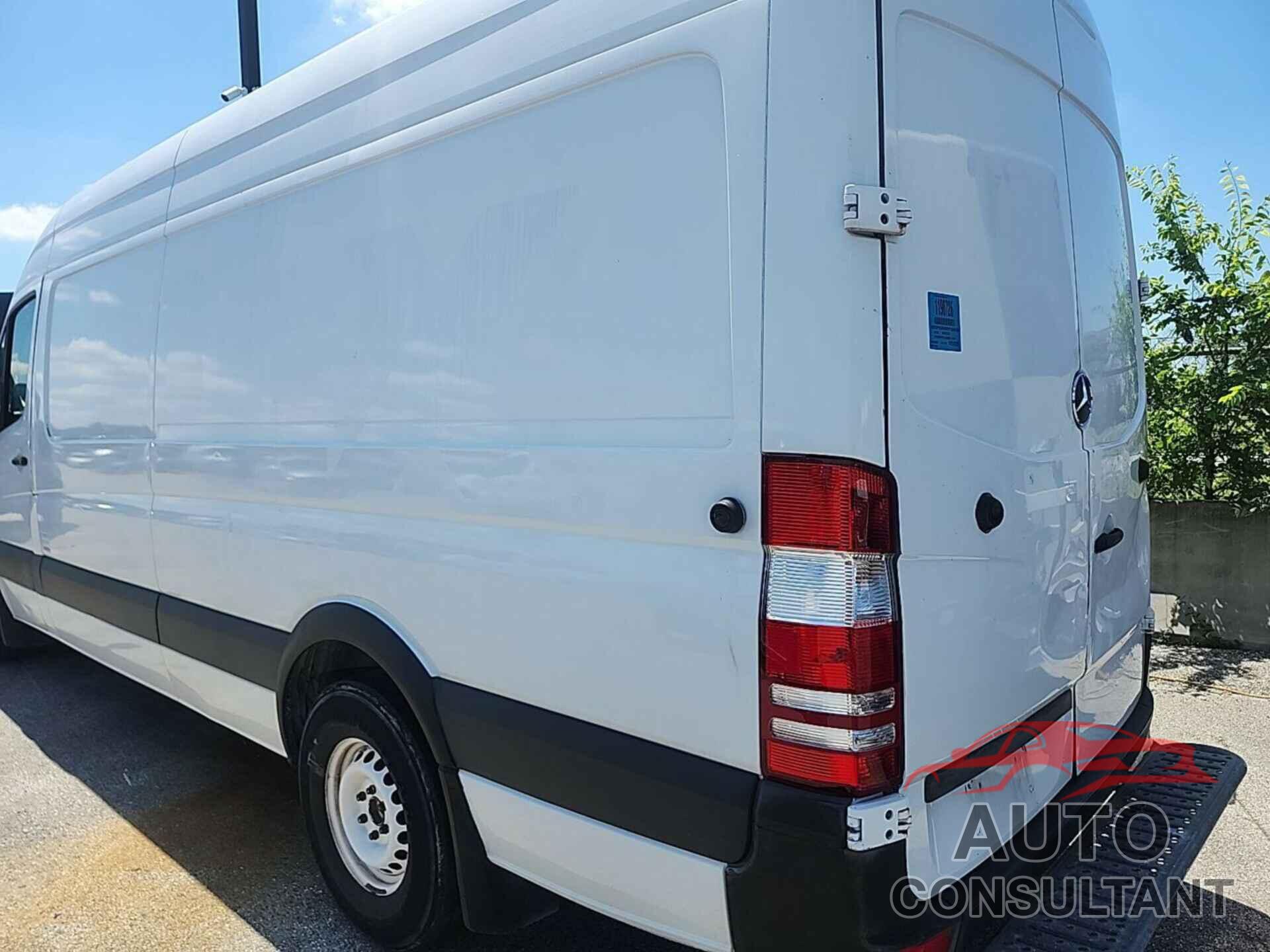 MERCEDES-BENZ SPRINTER 2015 - WD3PE8DB9FP134400