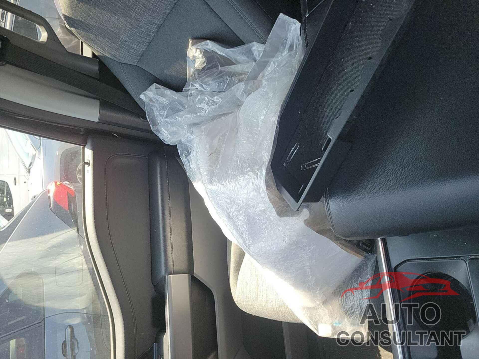 FORD F-150 2021 - 1FTFW1E82MKE08149