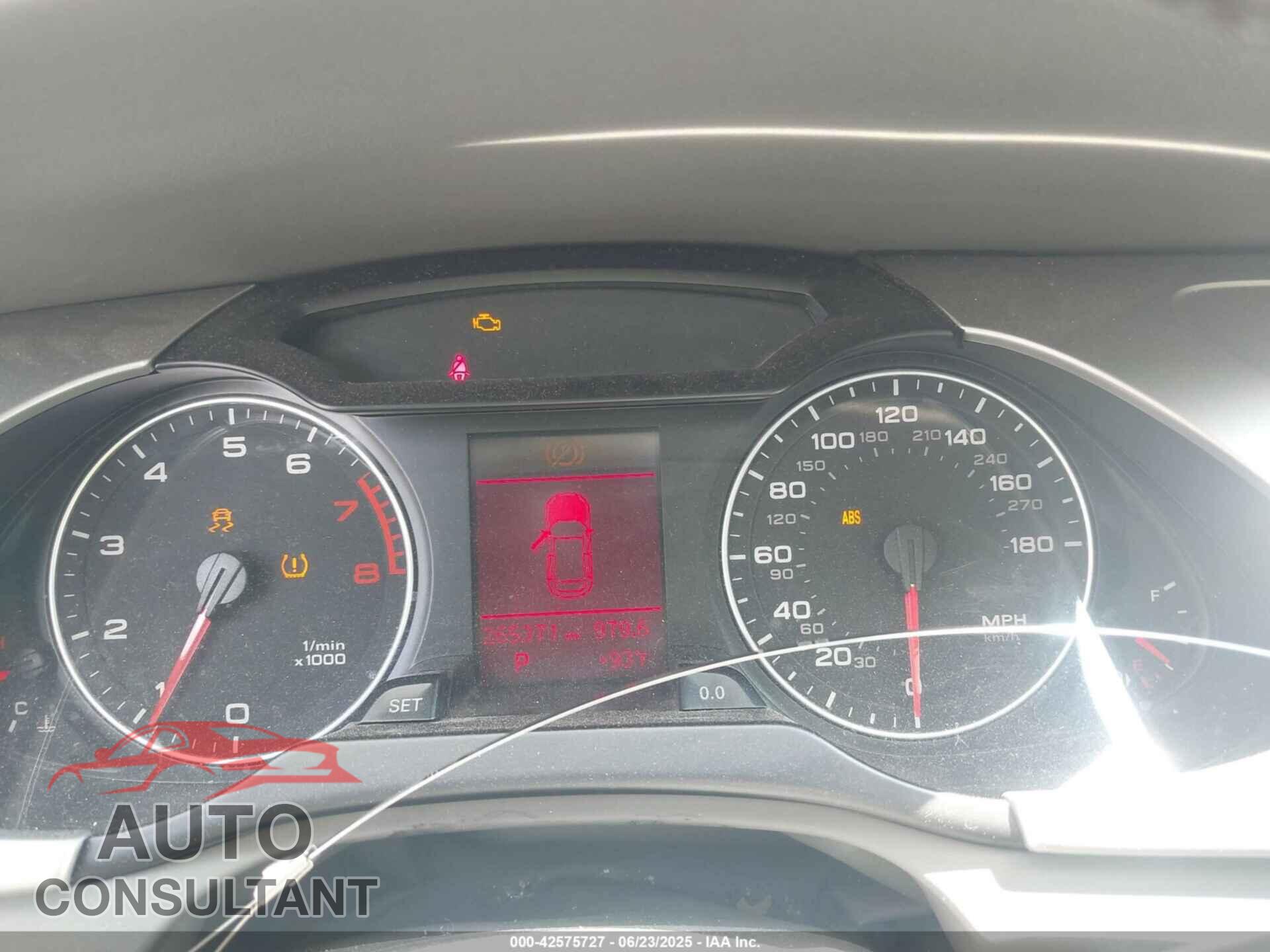 AUDI A4 2010 - WAUSFAFL0AA036018