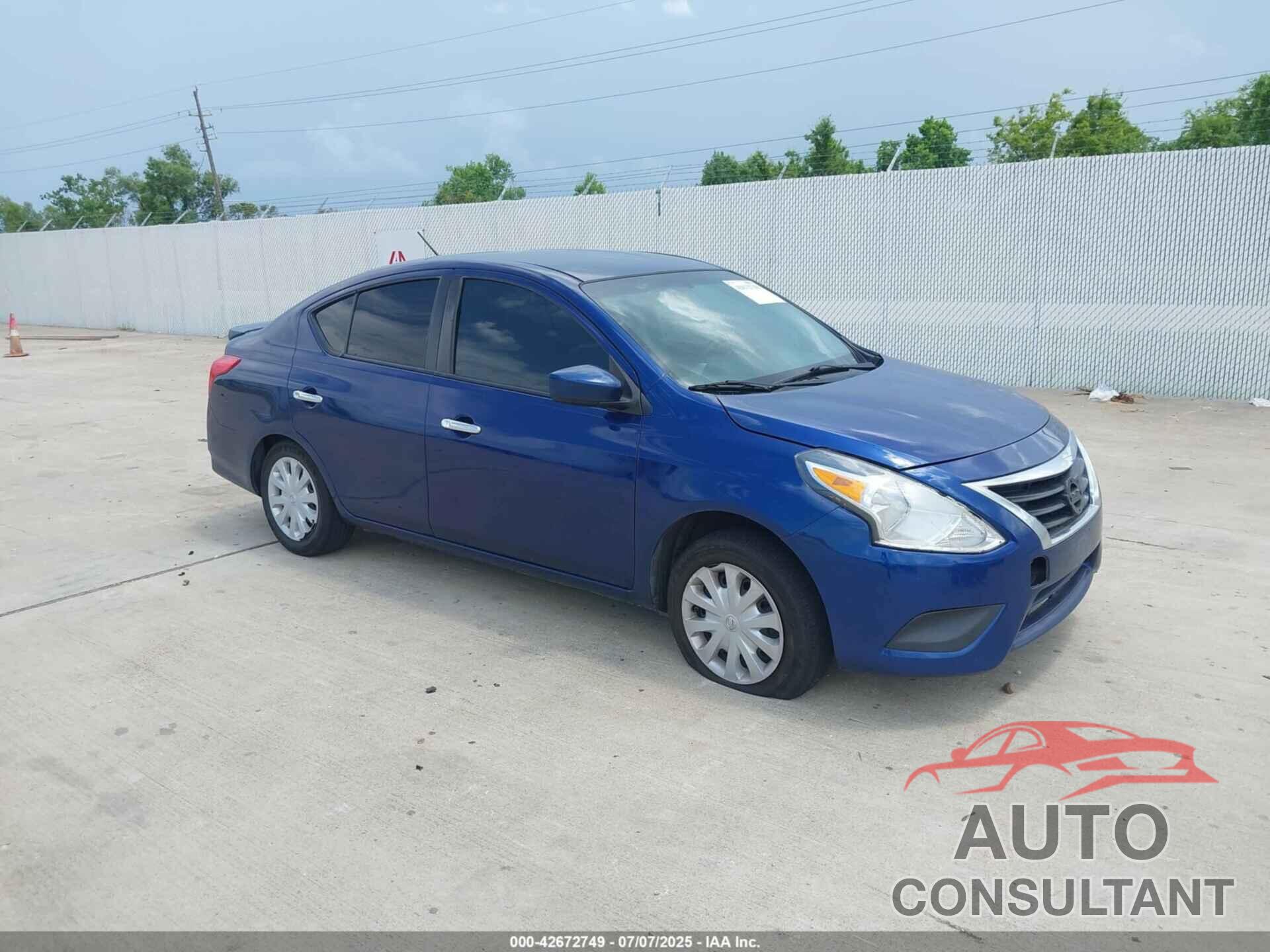 NISSAN VERSA 2019 - 3N1CN7AP0KL857298
