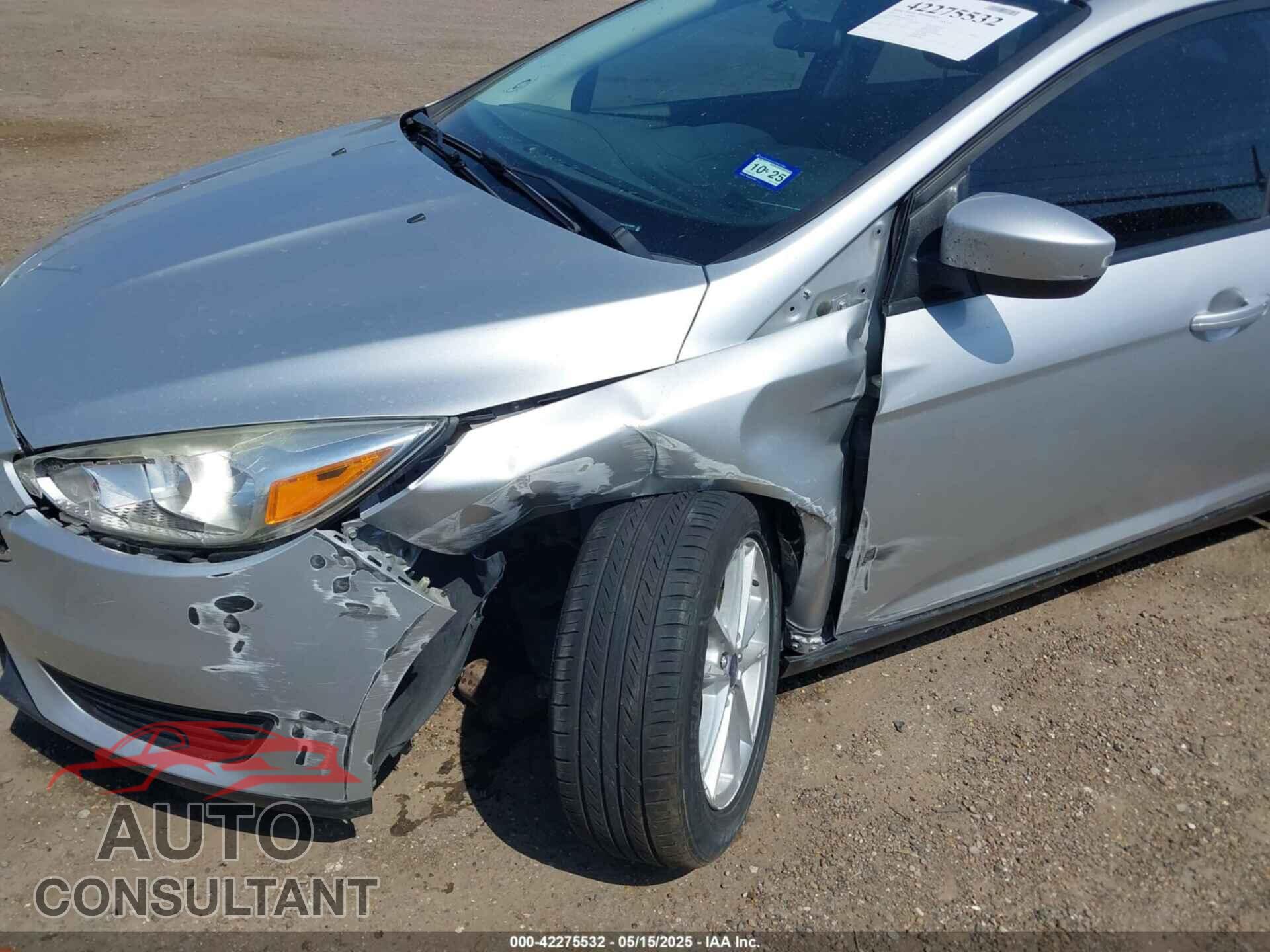 FORD FOCUS 2018 - 1FADP3FE0JL321530