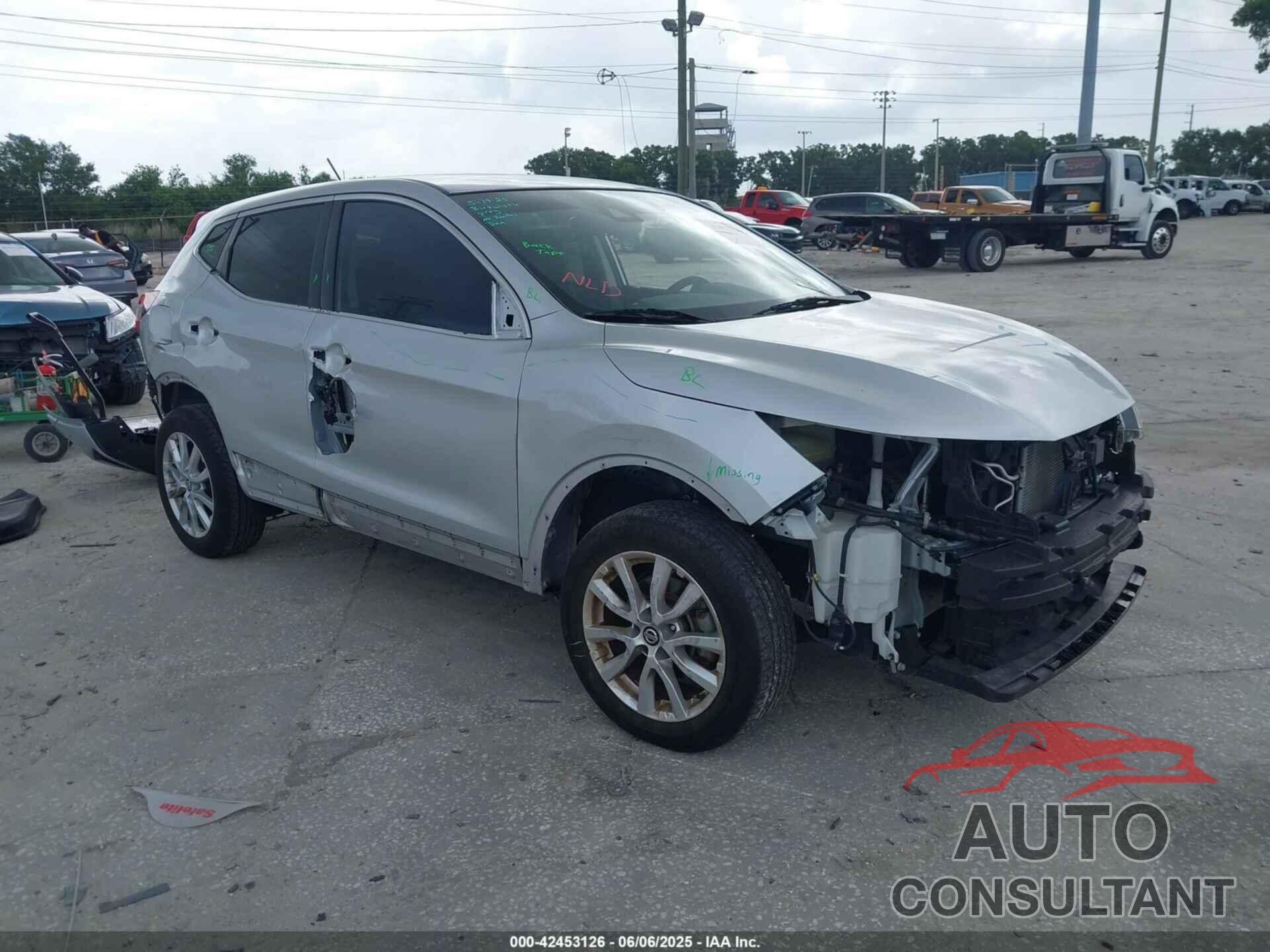 NISSAN ROGUE SPORT 2021 - JN1BJ1AV3MW561207