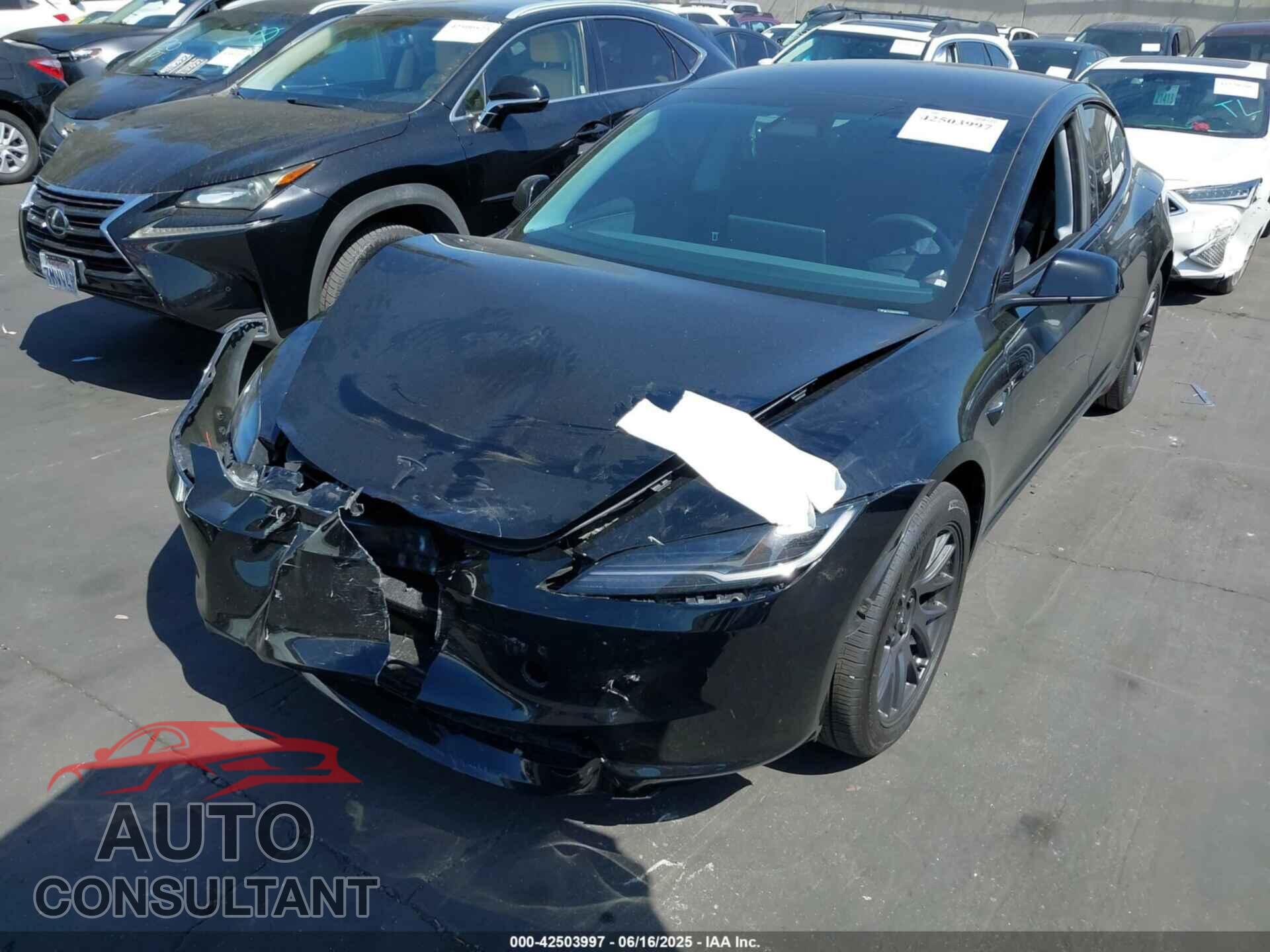 TESLA MODEL 3 2024 - 5YJ3E1EA1RF821113
