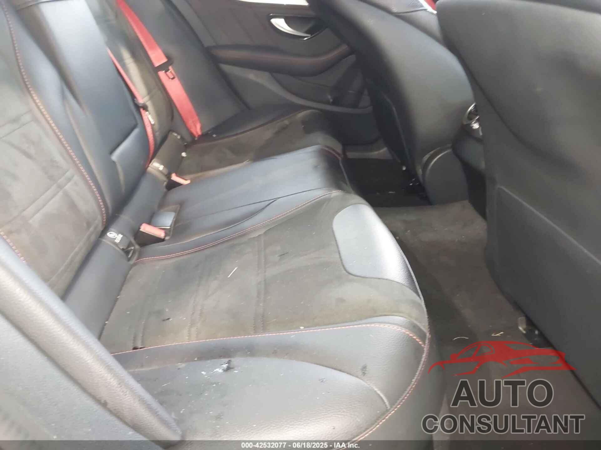 MERCEDES-BENZ AMG C 43 2021 - W1KWF6EB3MR616577
