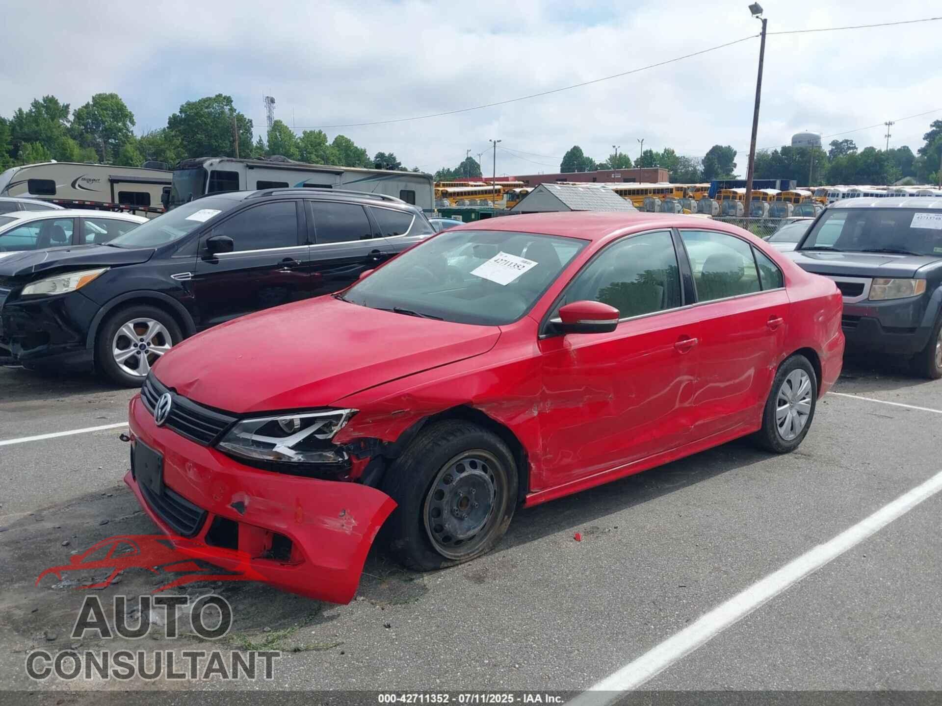 VOLKSWAGEN JETTA 2012 - 3VWDX7AJ9CM352425