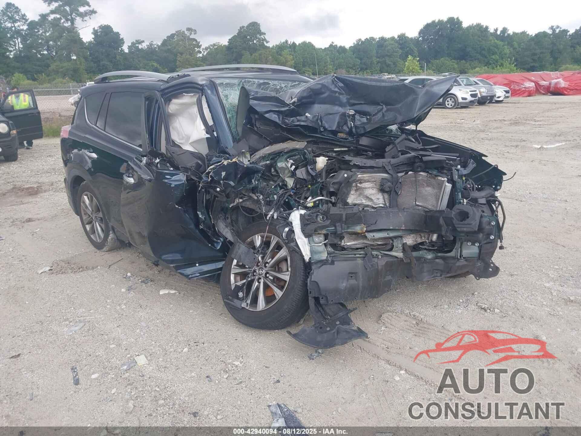 TOYOTA RAV4 2018 - JTMYFREV3JJ166096