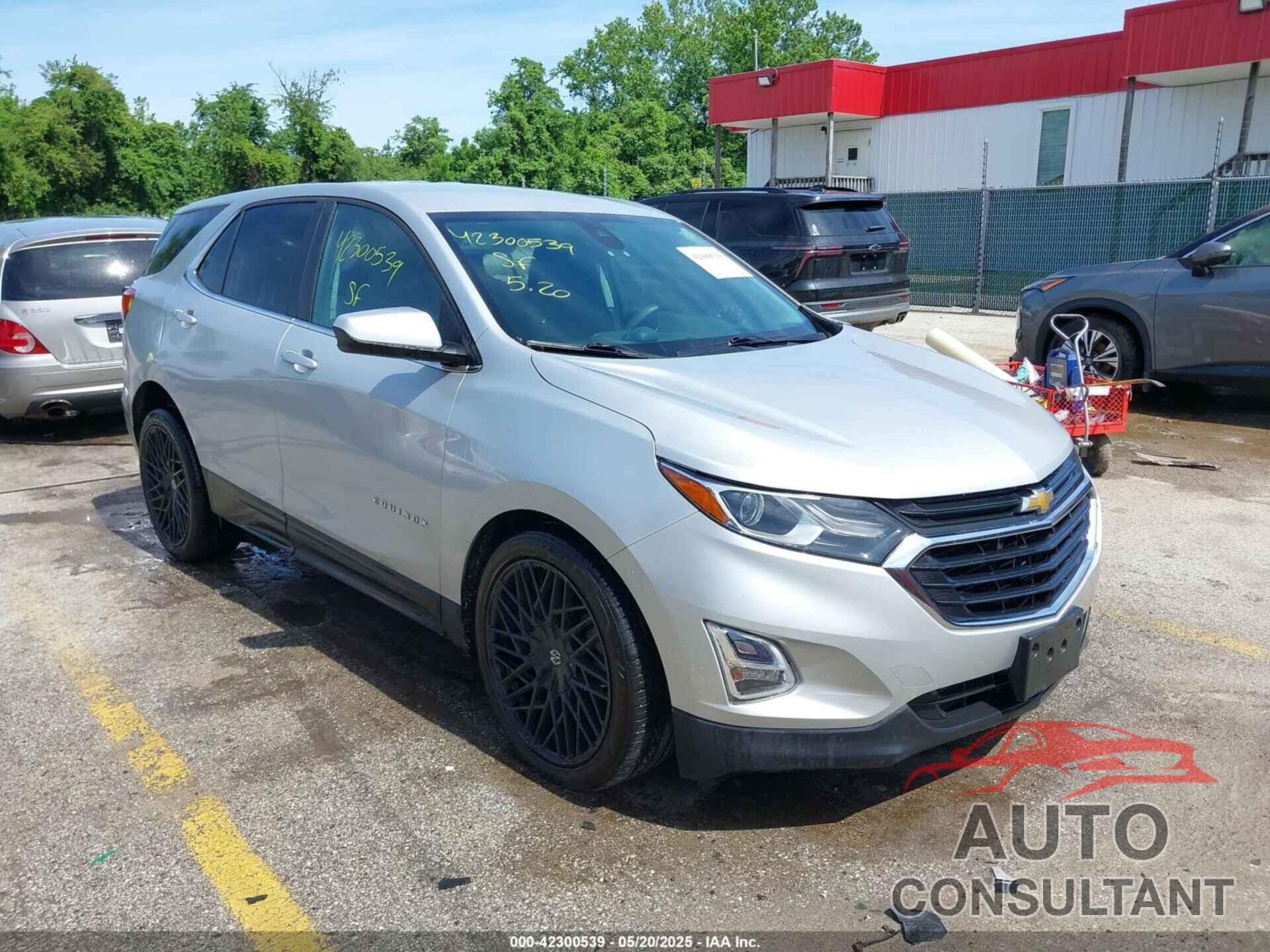 CHEVROLET EQUINOX 2021 - 2GNAXUEV0M6106898