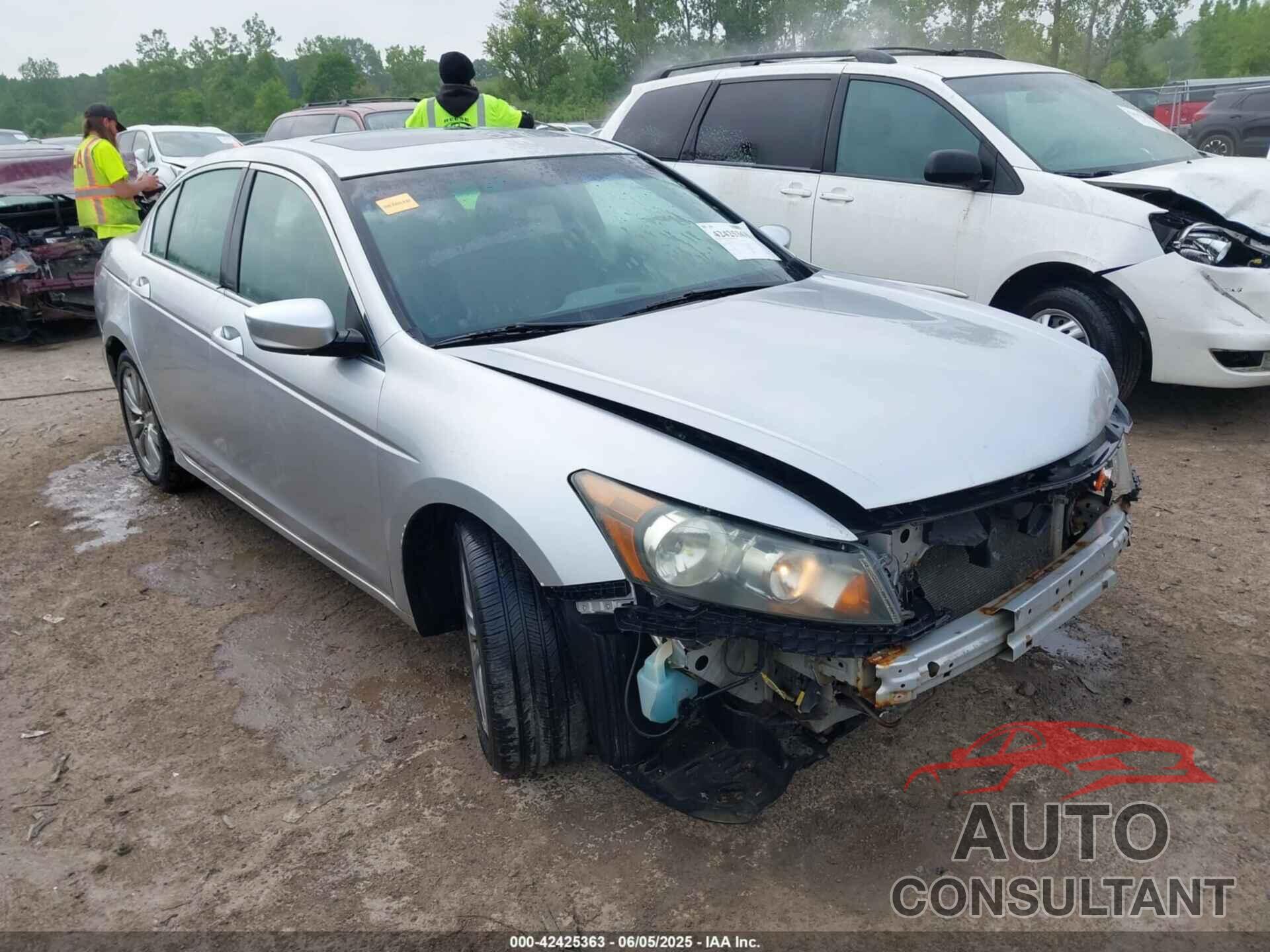 HONDA ACCORD 2011 - 1HGCP2F79BA048703