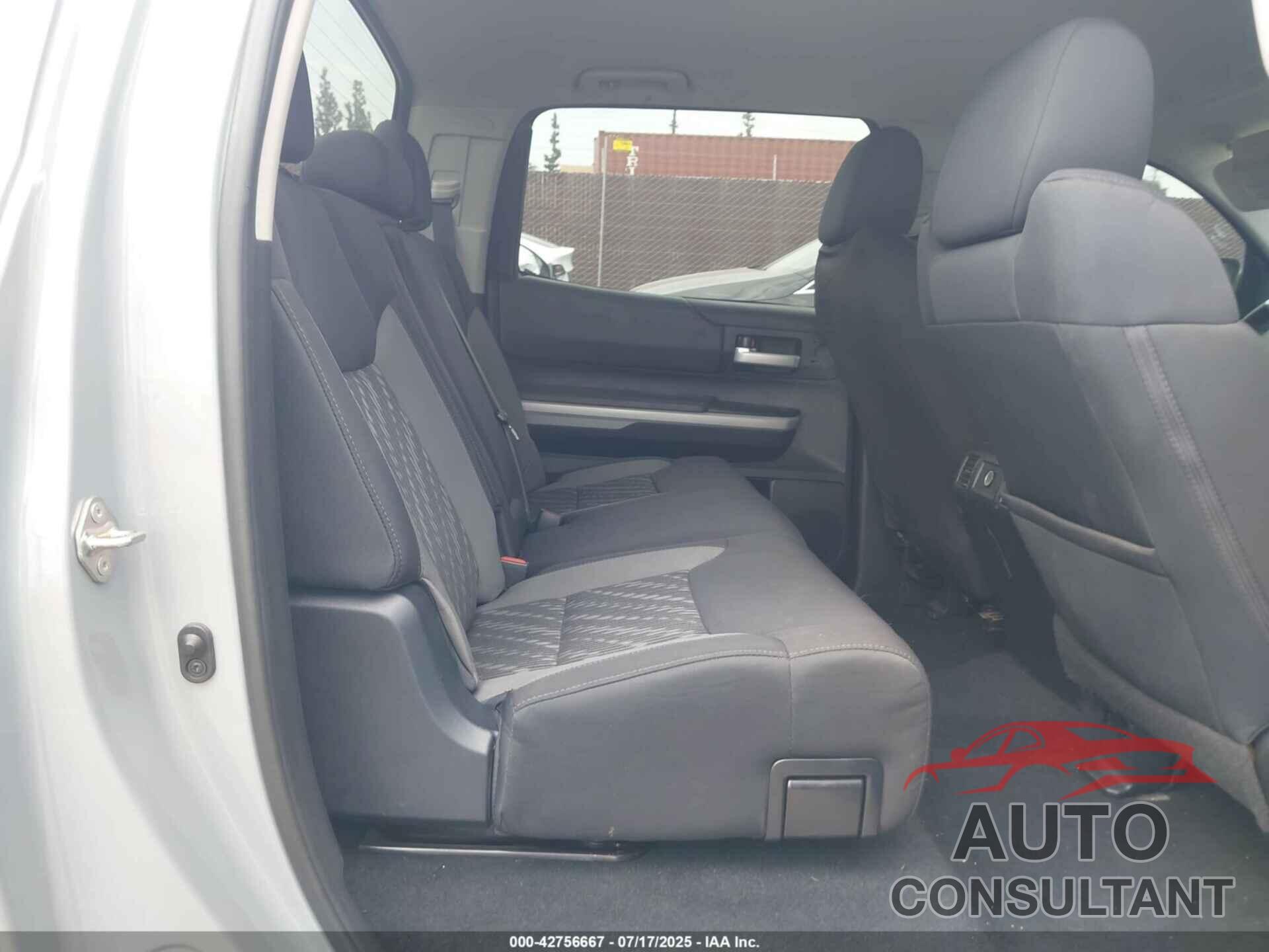 TOYOTA TUNDRA 2020 - 5TFEY5F15LX257663