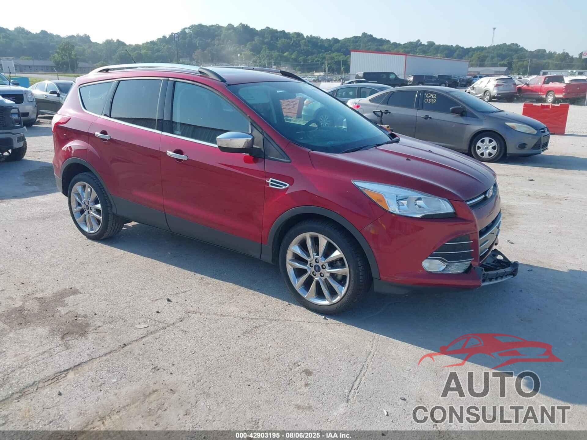 FORD ESCAPE 2016 - 1FMCU0GX3GUB93974