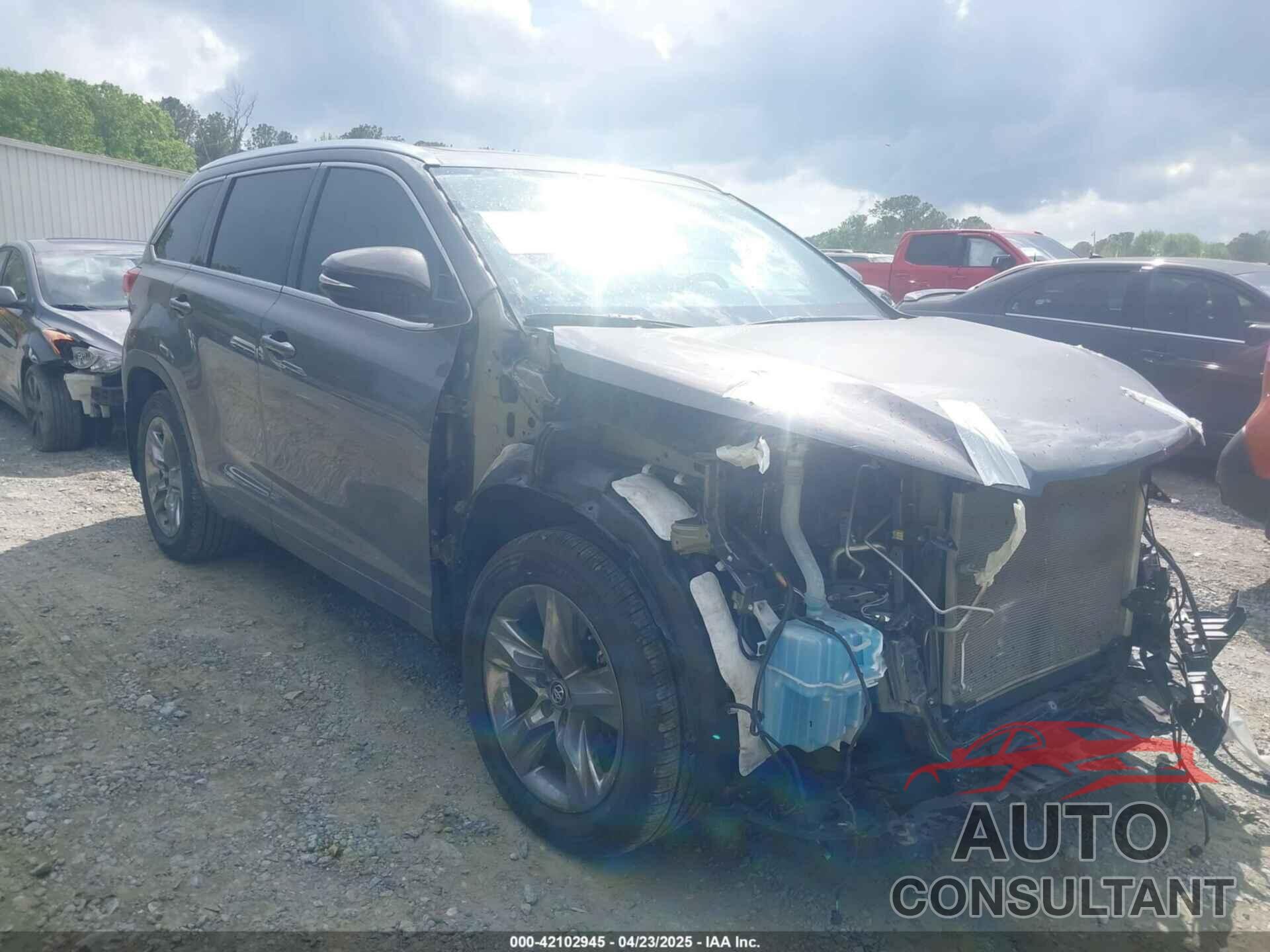 TOYOTA HIGHLANDER 2019 - 5TDDZRFH9KS711575