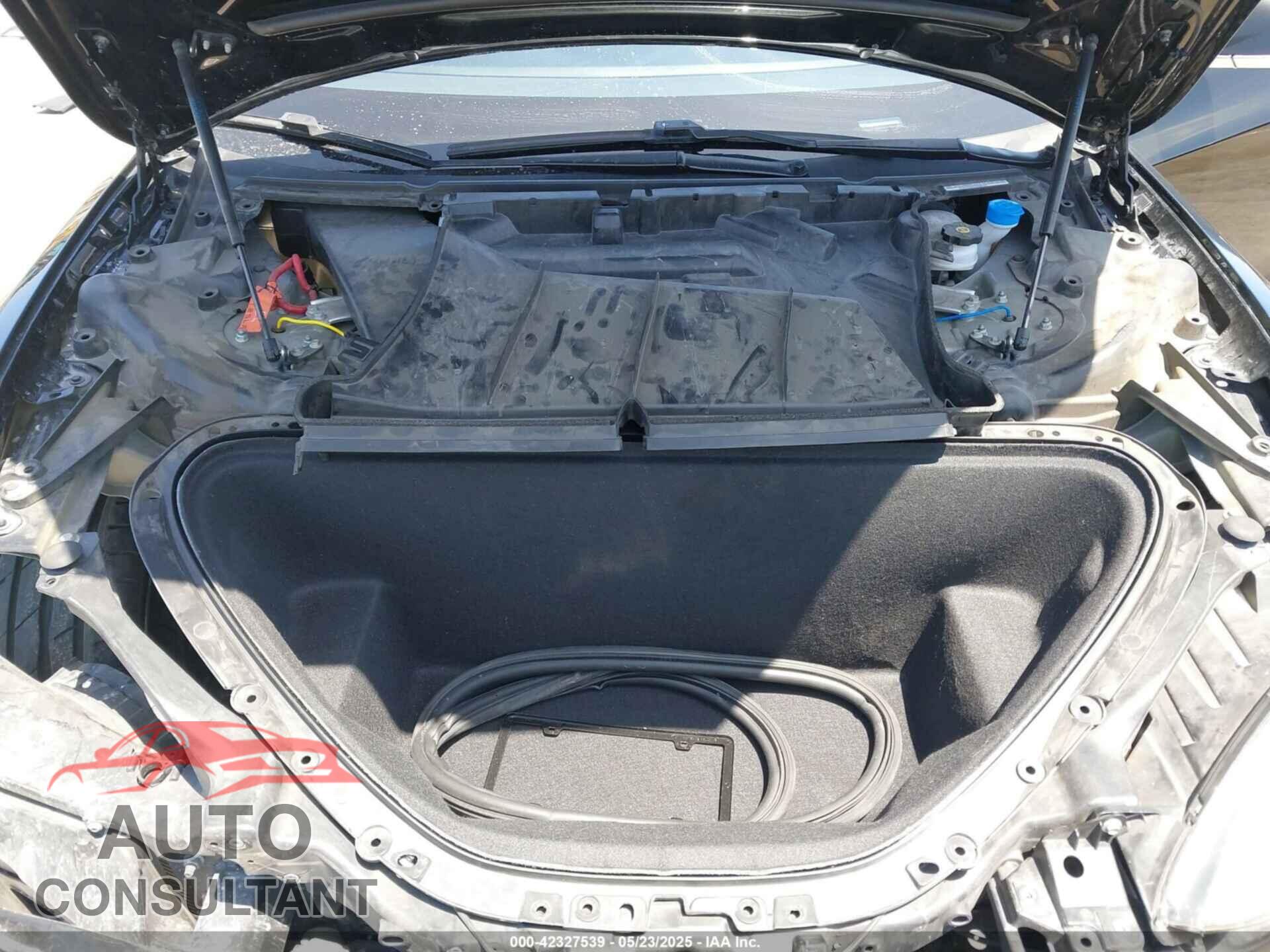 TESLA MODEL S 2017 - 5YJSA1E17HF232699