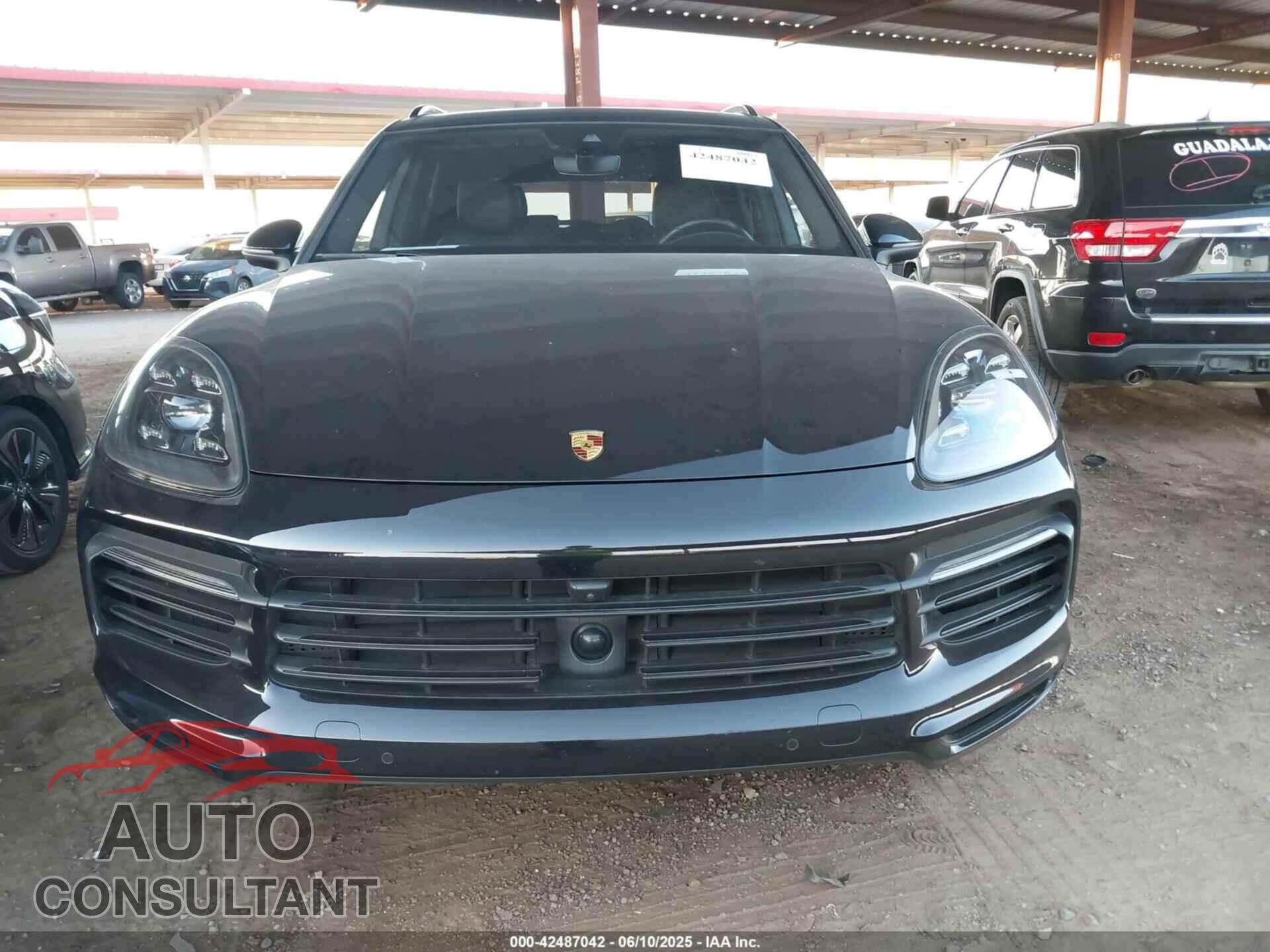 PORSCHE CAYENNE 2021 - WP1AA2AY5MDA04012