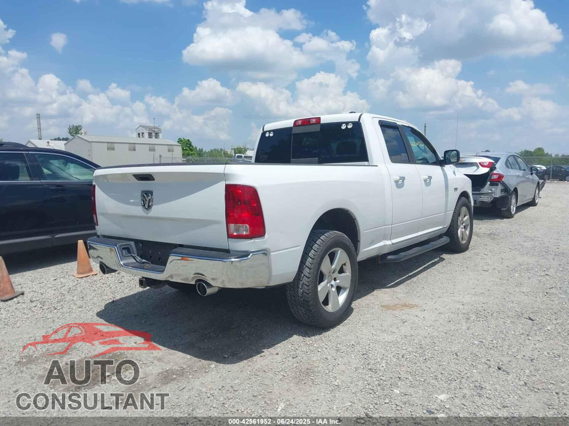 DODGE RAM 1500 2010 - 1D7RB1GT2AS190354