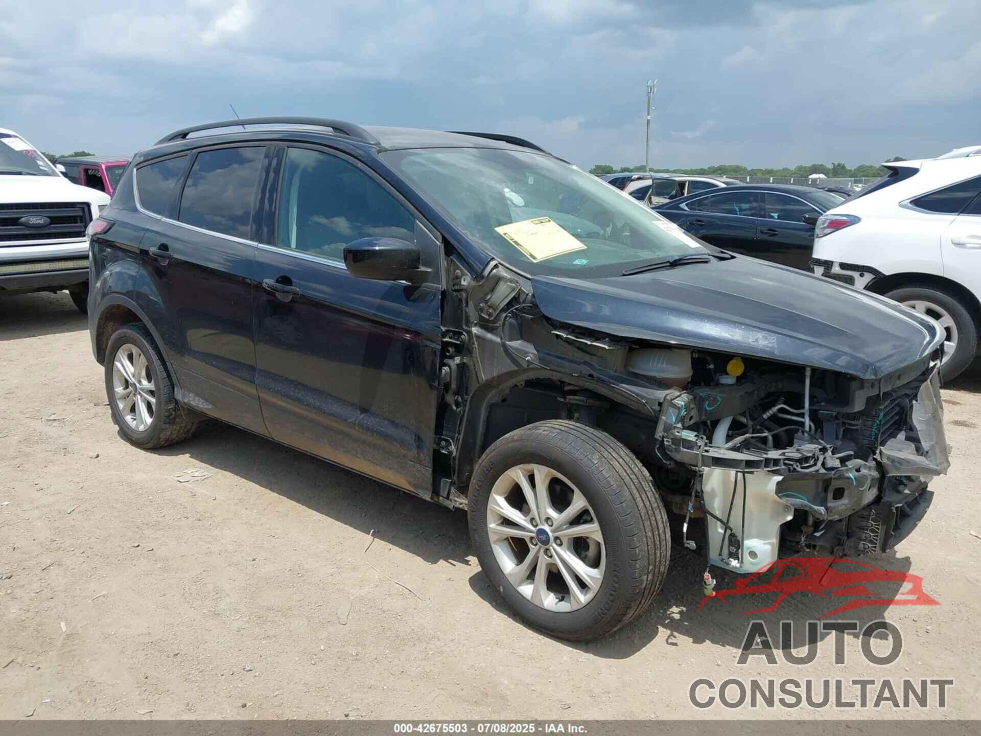 FORD ESCAPE 2018 - 1FMCU0GD6JUC06374