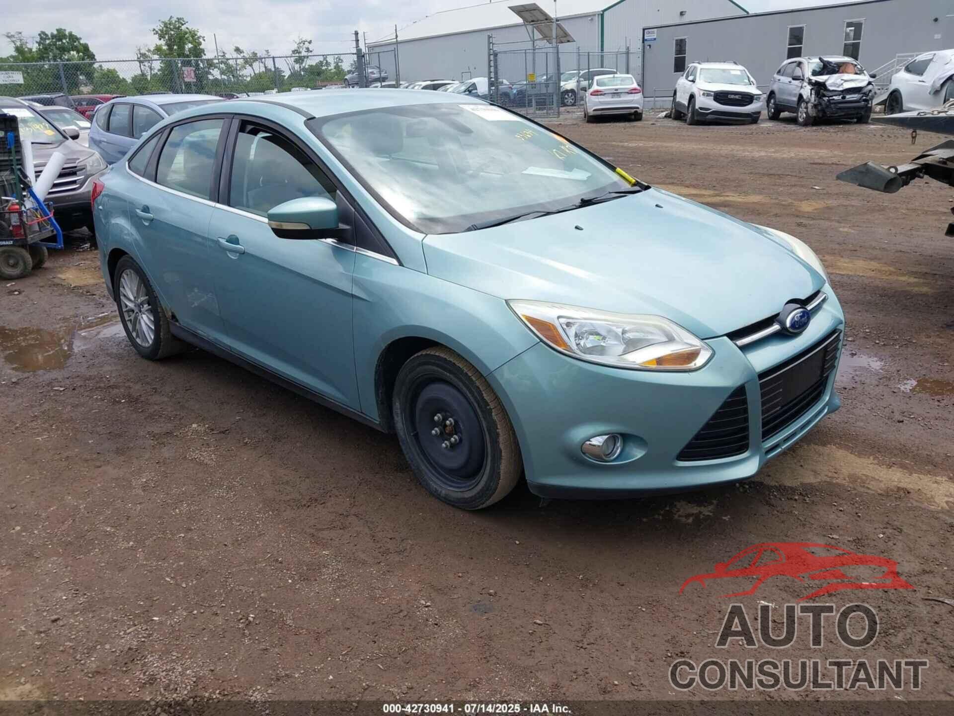 FORD FOCUS 2012 - 1FAHP3H24CL200152