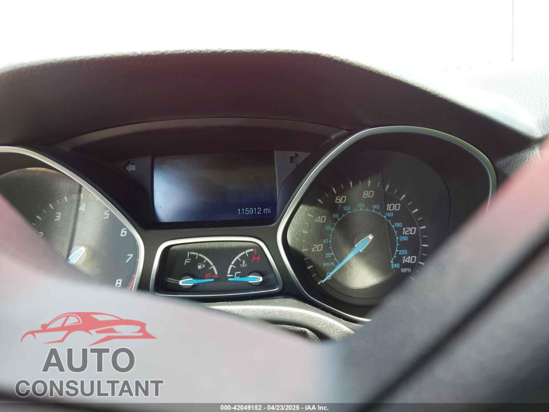 FORD FOCUS 2014 - 1FADP3F27EL446519