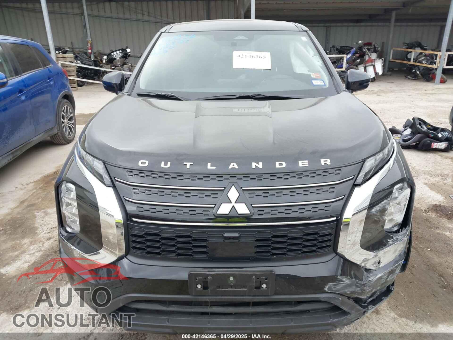 MITSUBISHI OUTLANDER 2024 - JA4J3UA87RZ073473