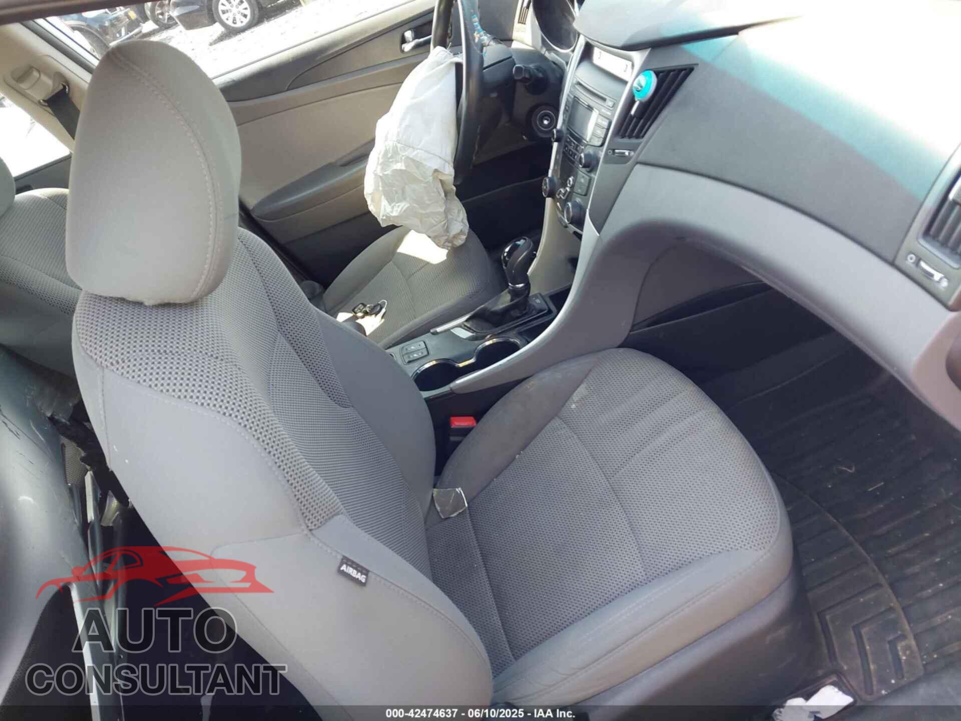 HYUNDAI SONATA 2013 - 5NPEB4AC7DH572899