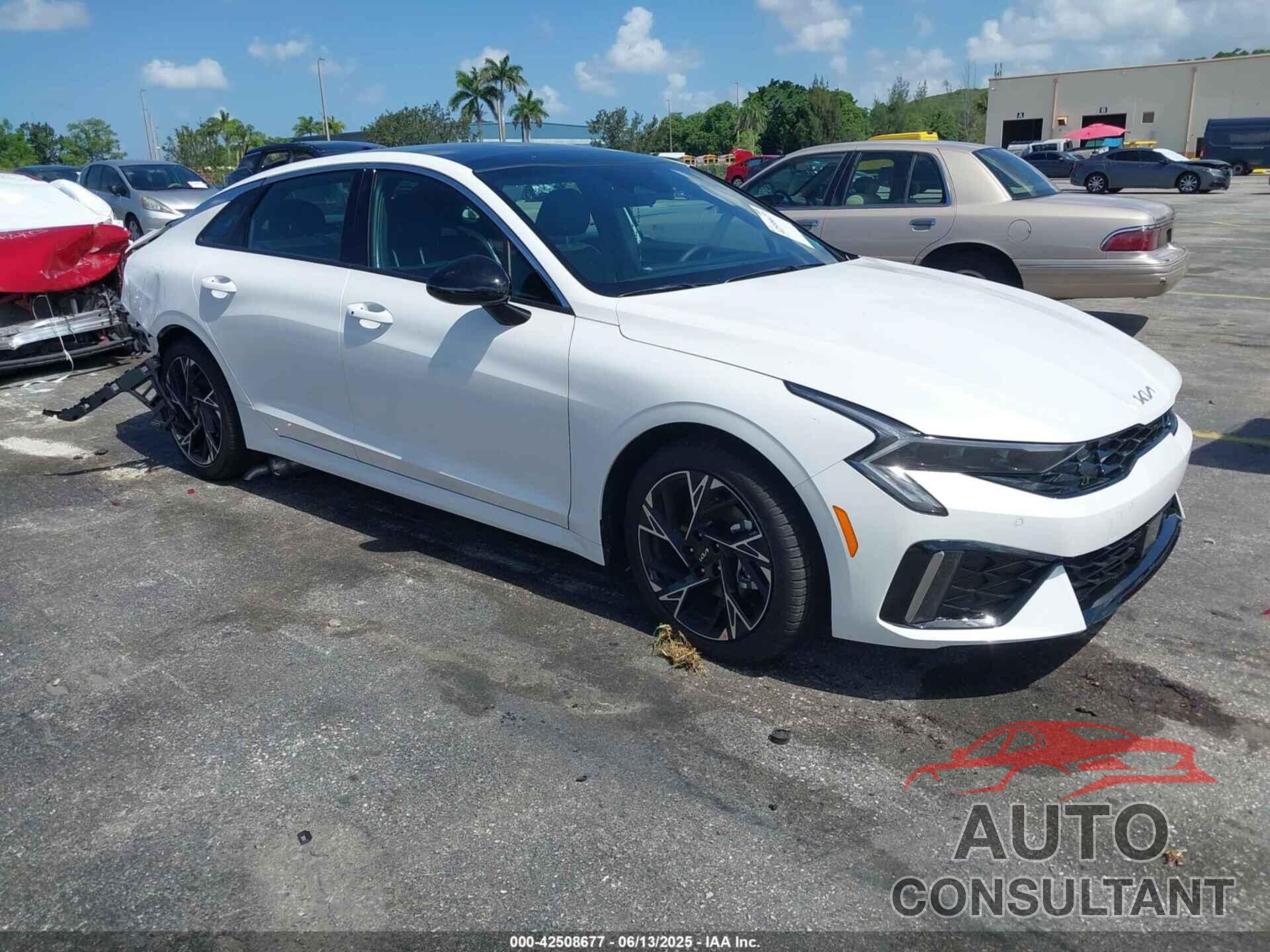 KIA K5 2025 - KNAG64J78S5381339