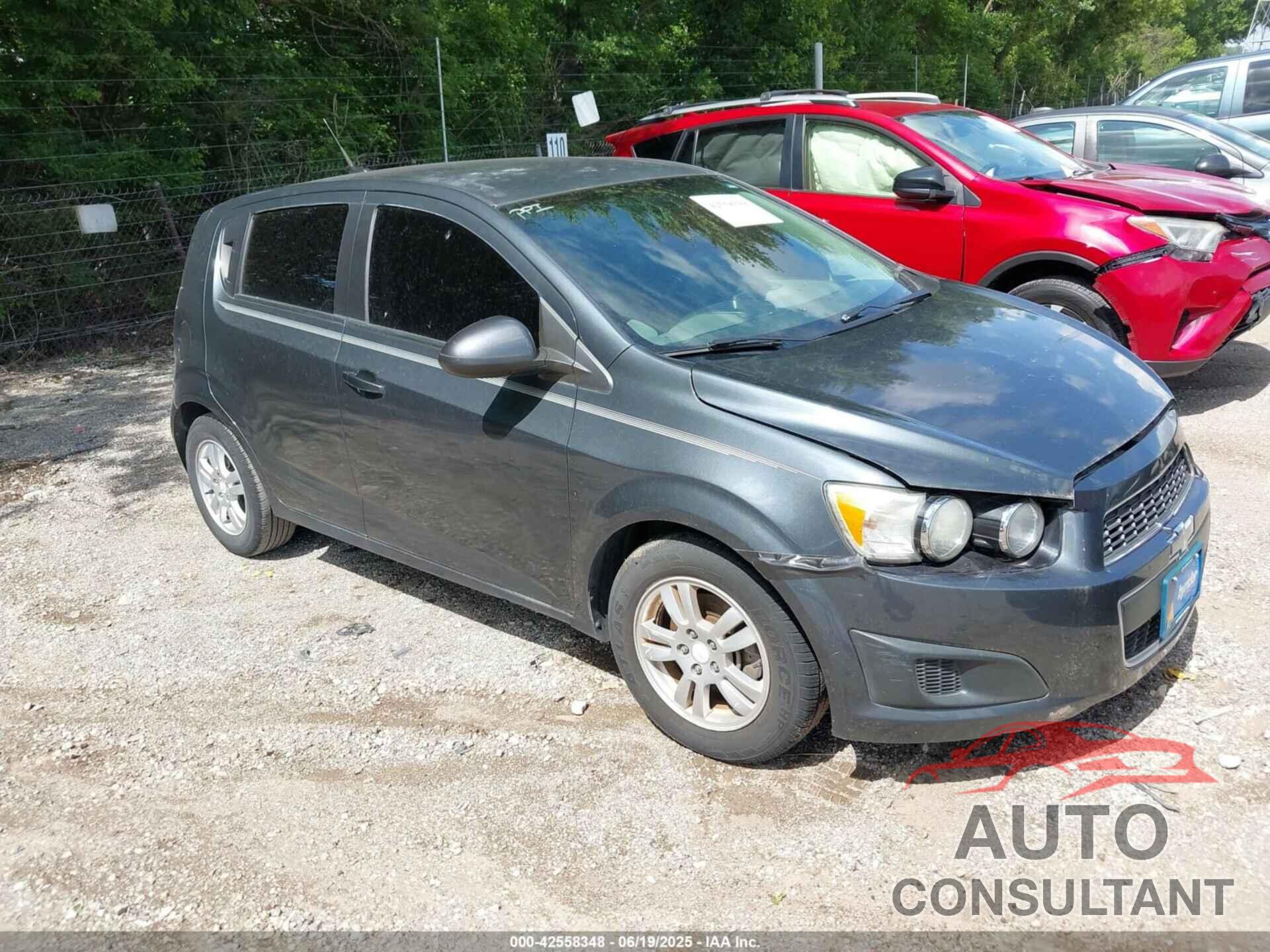 CHEVROLET SONIC 2013 - 1G1JC6SG7D4190864