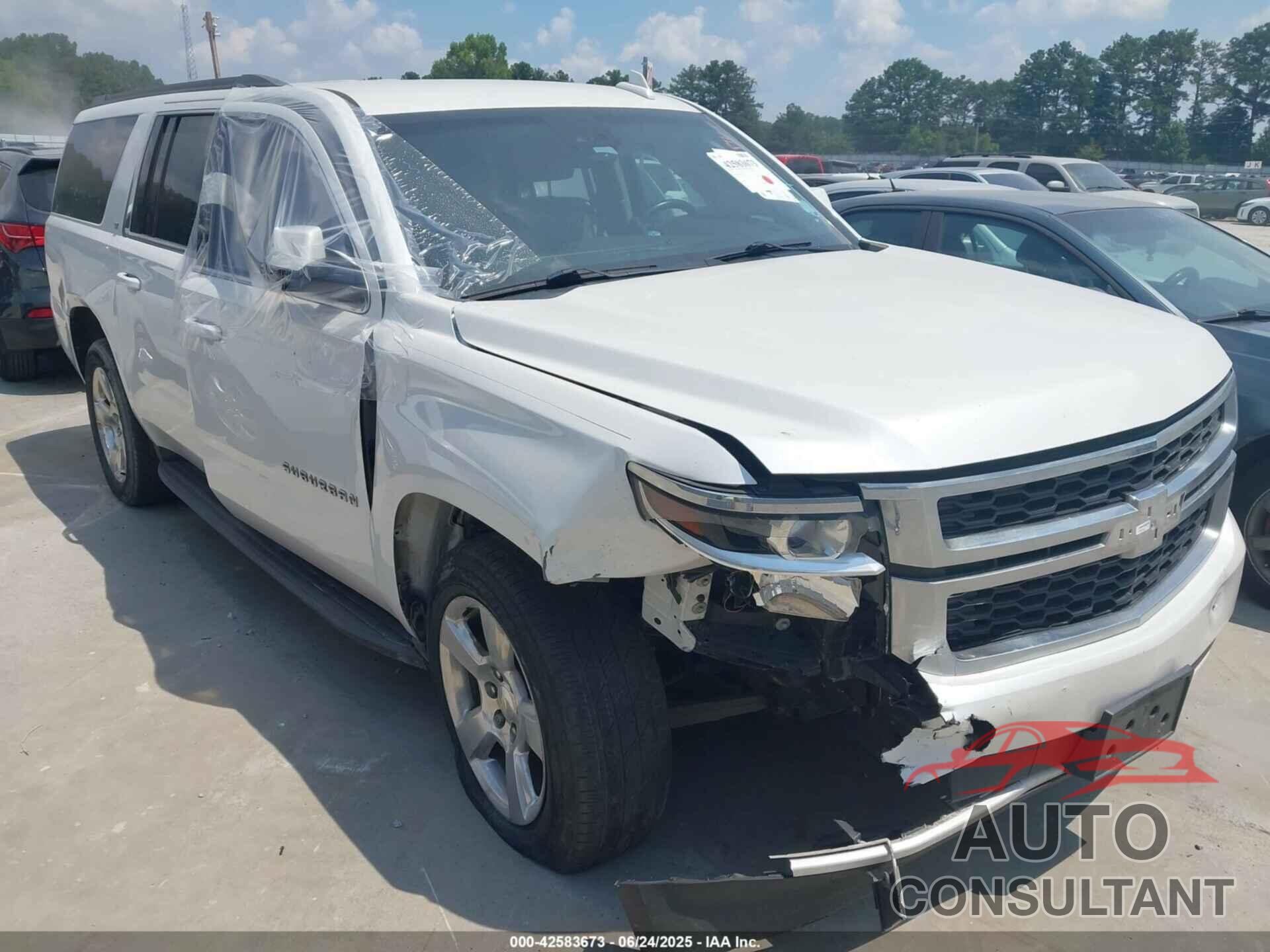 CHEVROLET SUBURBAN 2016 - 1GNSCHKC3GR161431