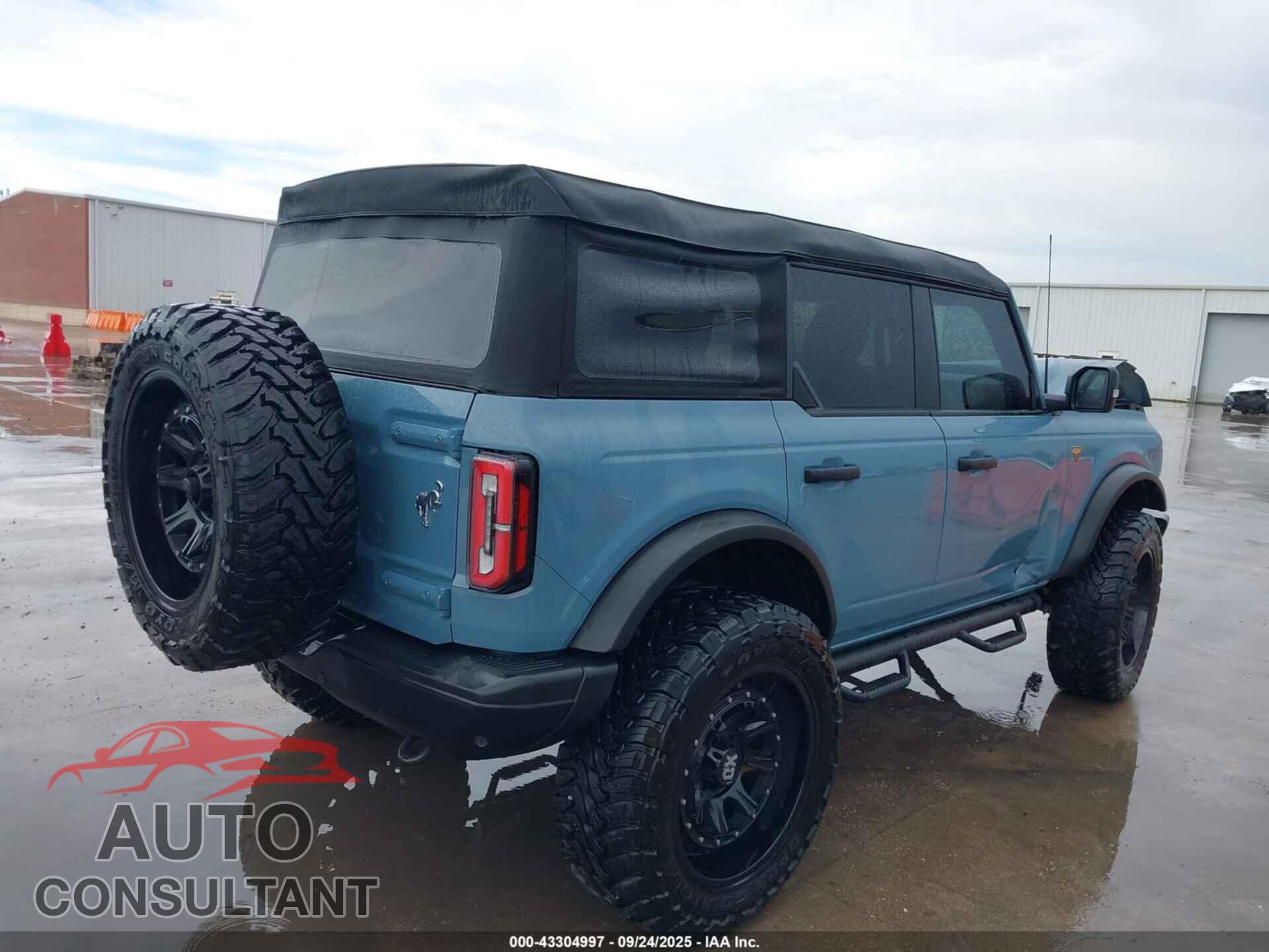 FORD BRONCO 2023 - 1FMEE5DP7PLB80237