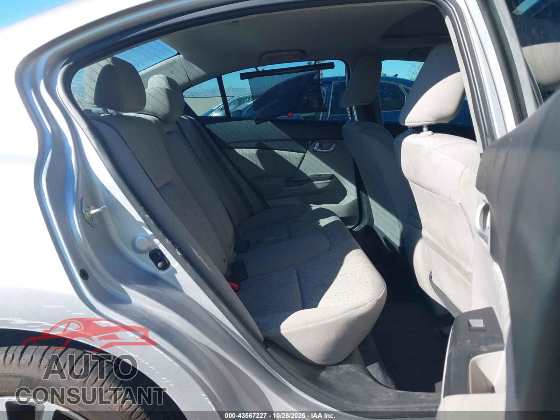 HONDA CIVIC 2015 - 19XFB2F87FE044302