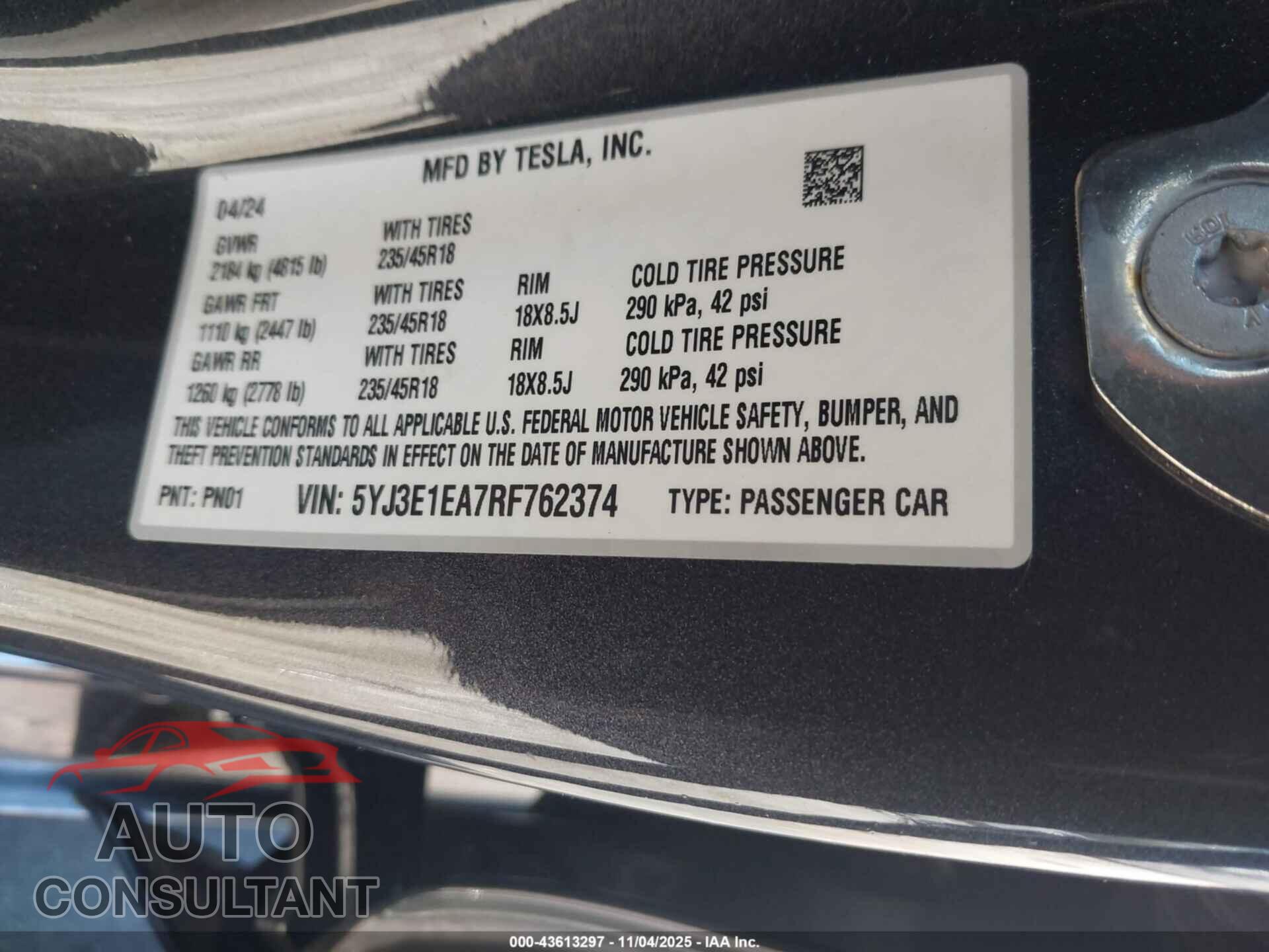 TESLA MODEL 3 2024 - 5YJ3E1EA7RF762374
