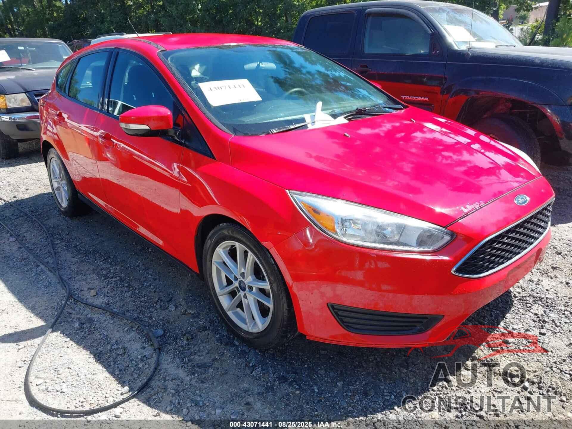 FORD FOCUS 2017 - 1FADP3K23HL268277