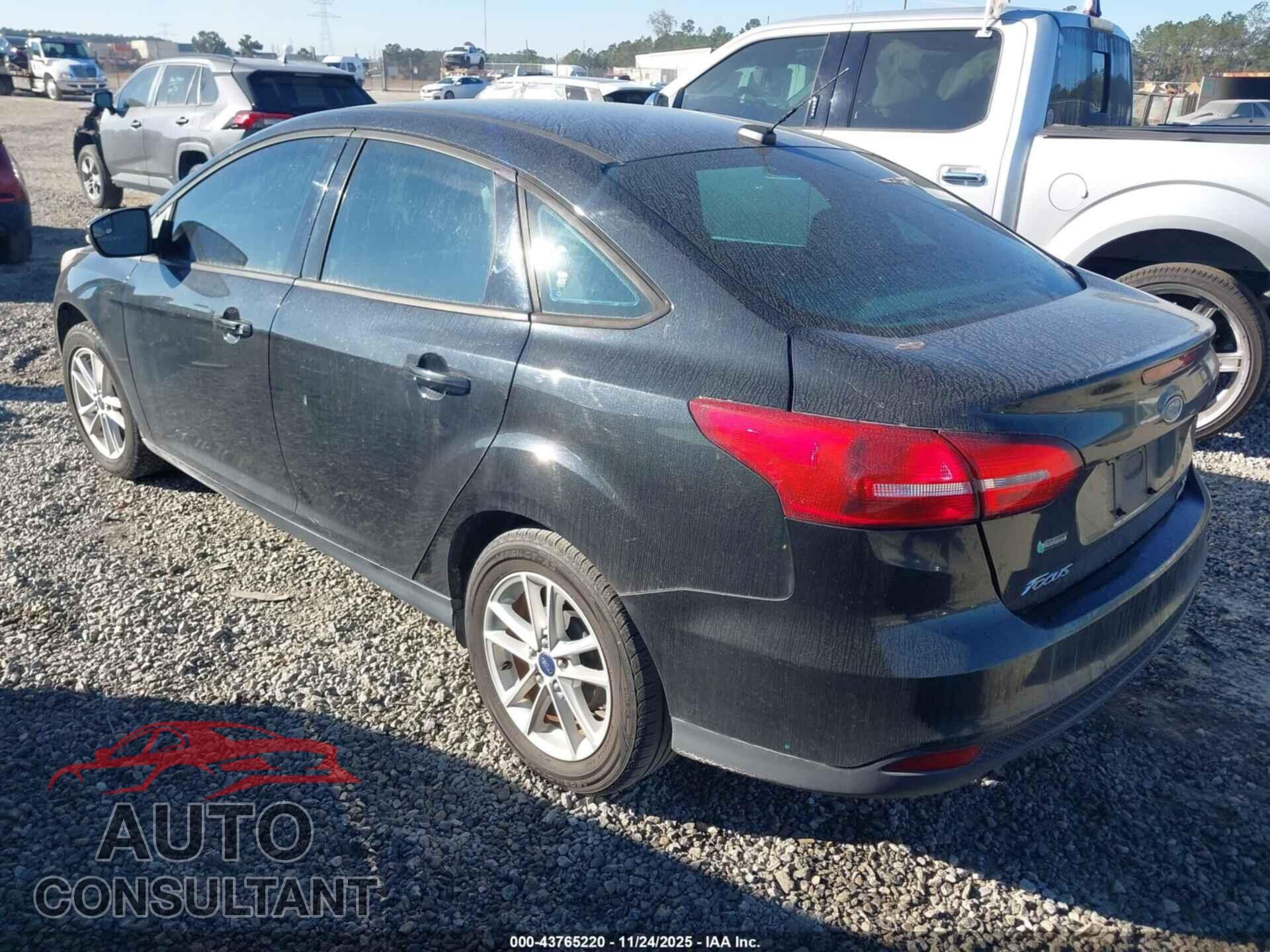 FORD FOCUS 2015 - 1FADP3FE8FL292110