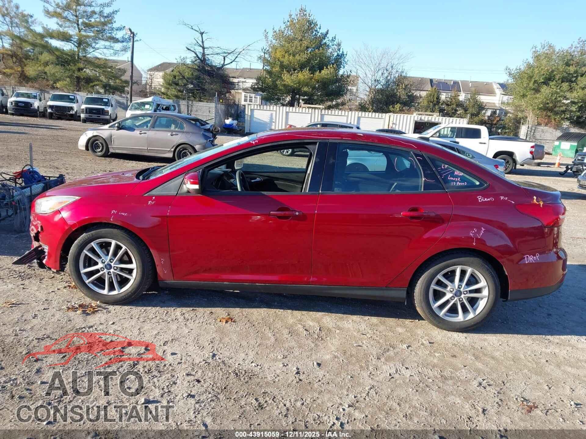 FORD FOCUS 2017 - 1FADP3F23HL322042