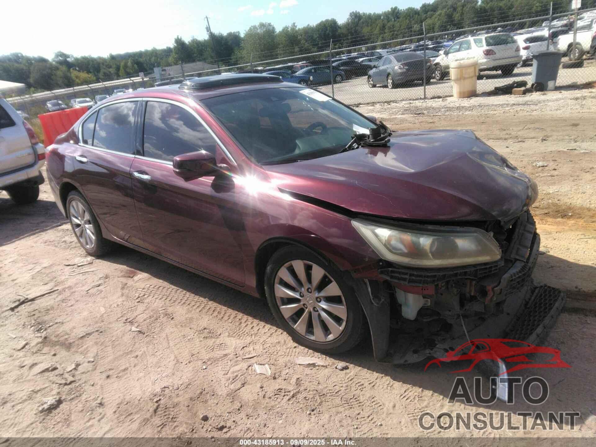 HONDA ACCORD 2013 - 1HGCR3F84DA001879