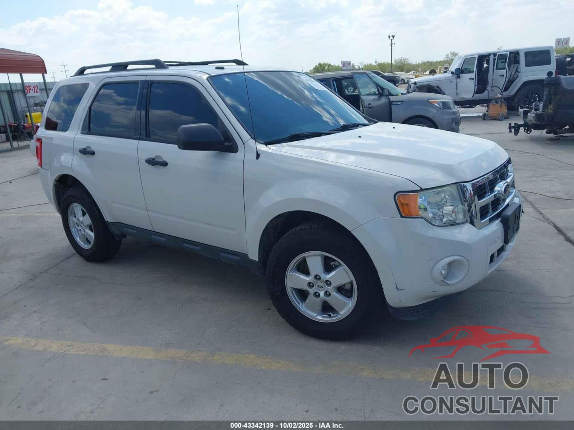 FORD ESCAPE 2011 - 1FMCU9D75BKB25155