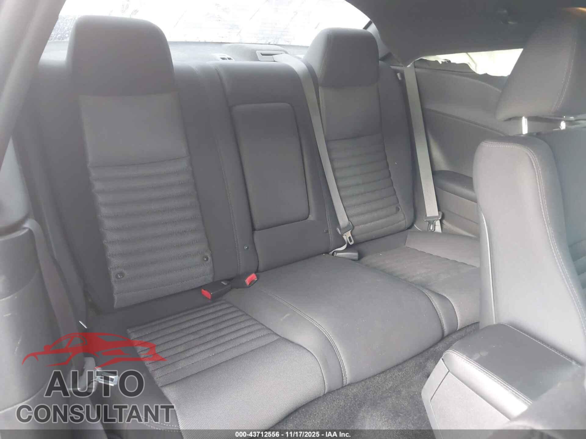 DODGE CHALLENGER 2014 - 2C3CDYBT7EH250205