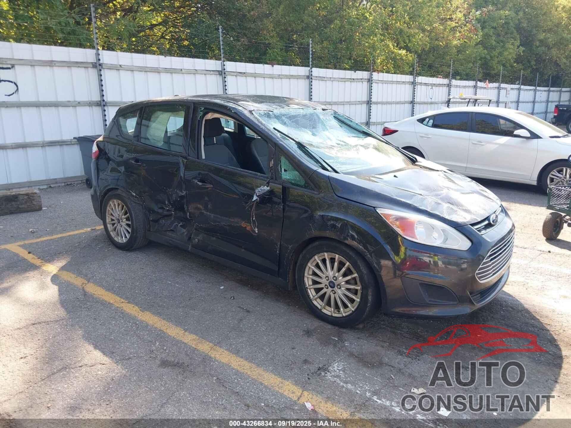 FORD C-MAX HYBRID 2013 - 1FADP5AU6DL547618