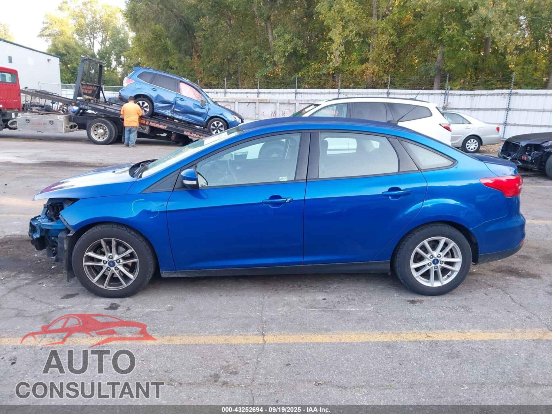 FORD FOCUS 2018 - 1FADP3FE2JL290233