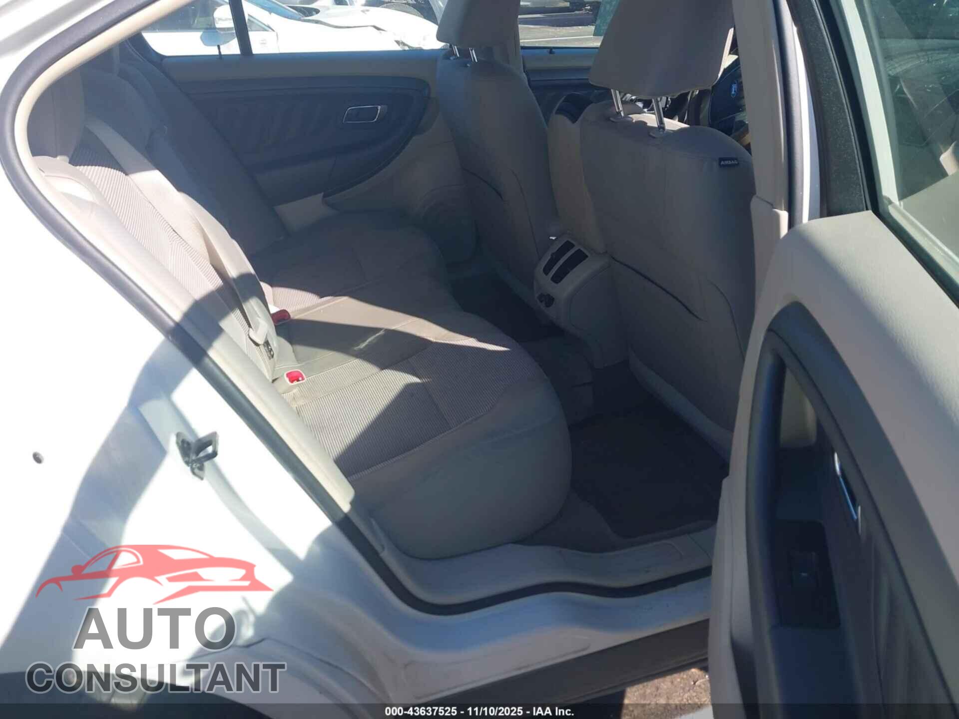 FORD TAURUS 2012 - 1FAHP2EW3CG121145