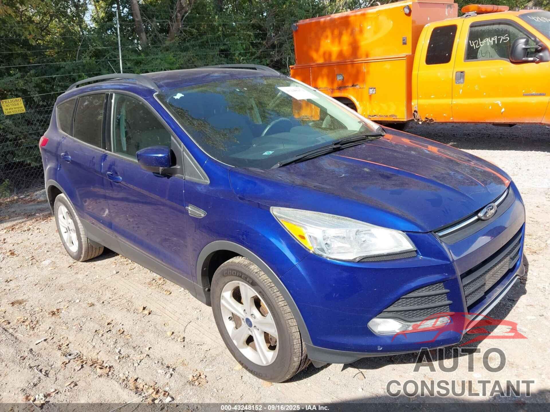 FORD ESCAPE 2014 - 1FMCU0GX7EUC28433