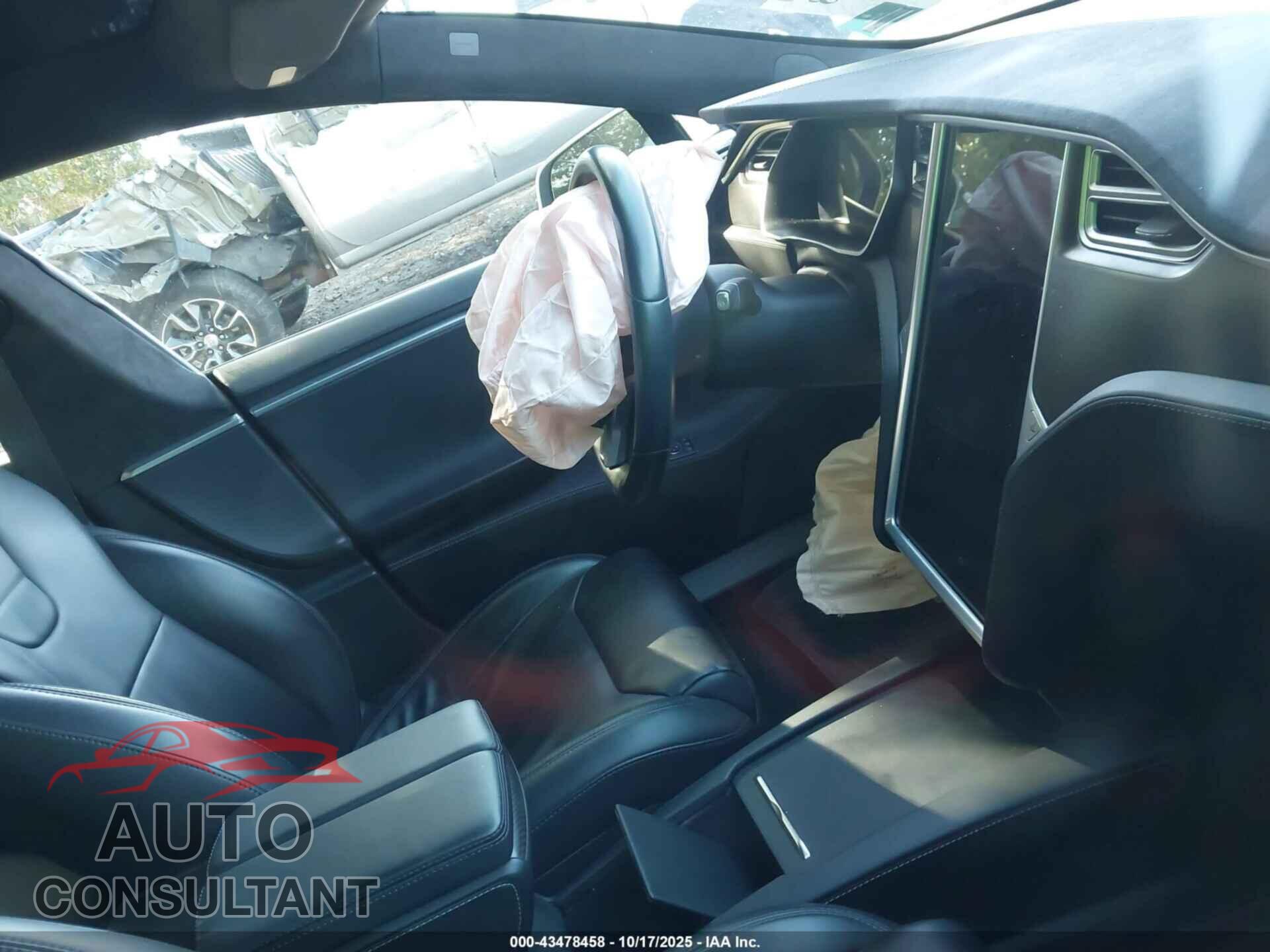 TESLA MODEL S 2017 - 5YJSA1E2XHF198511