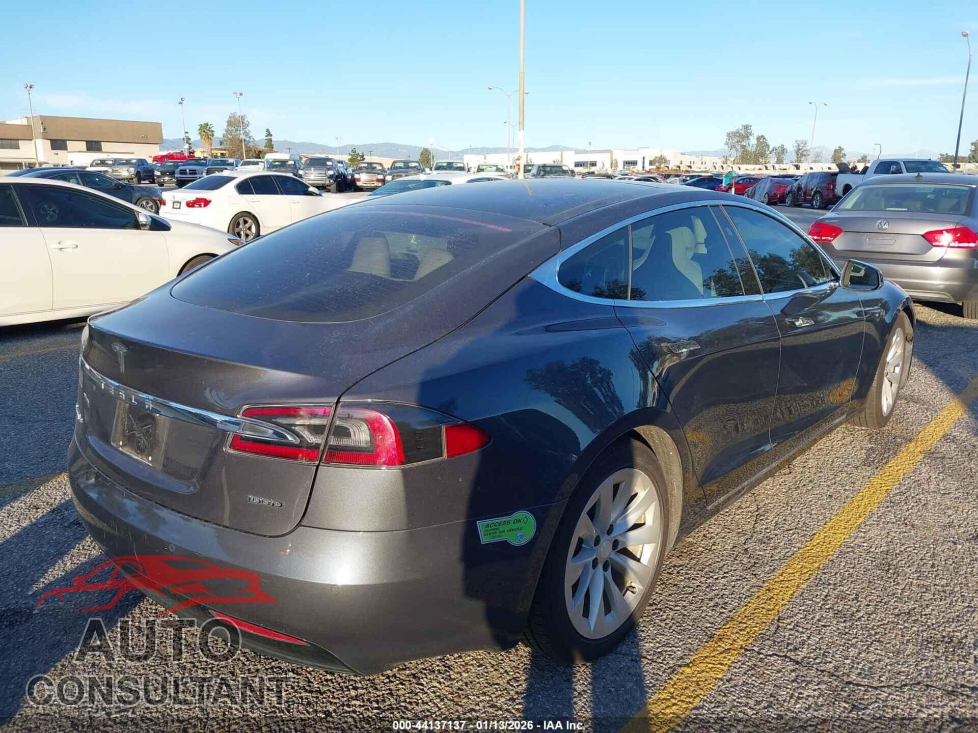 TESLA MODEL S 2017 - 5YJSA1E20HF197089